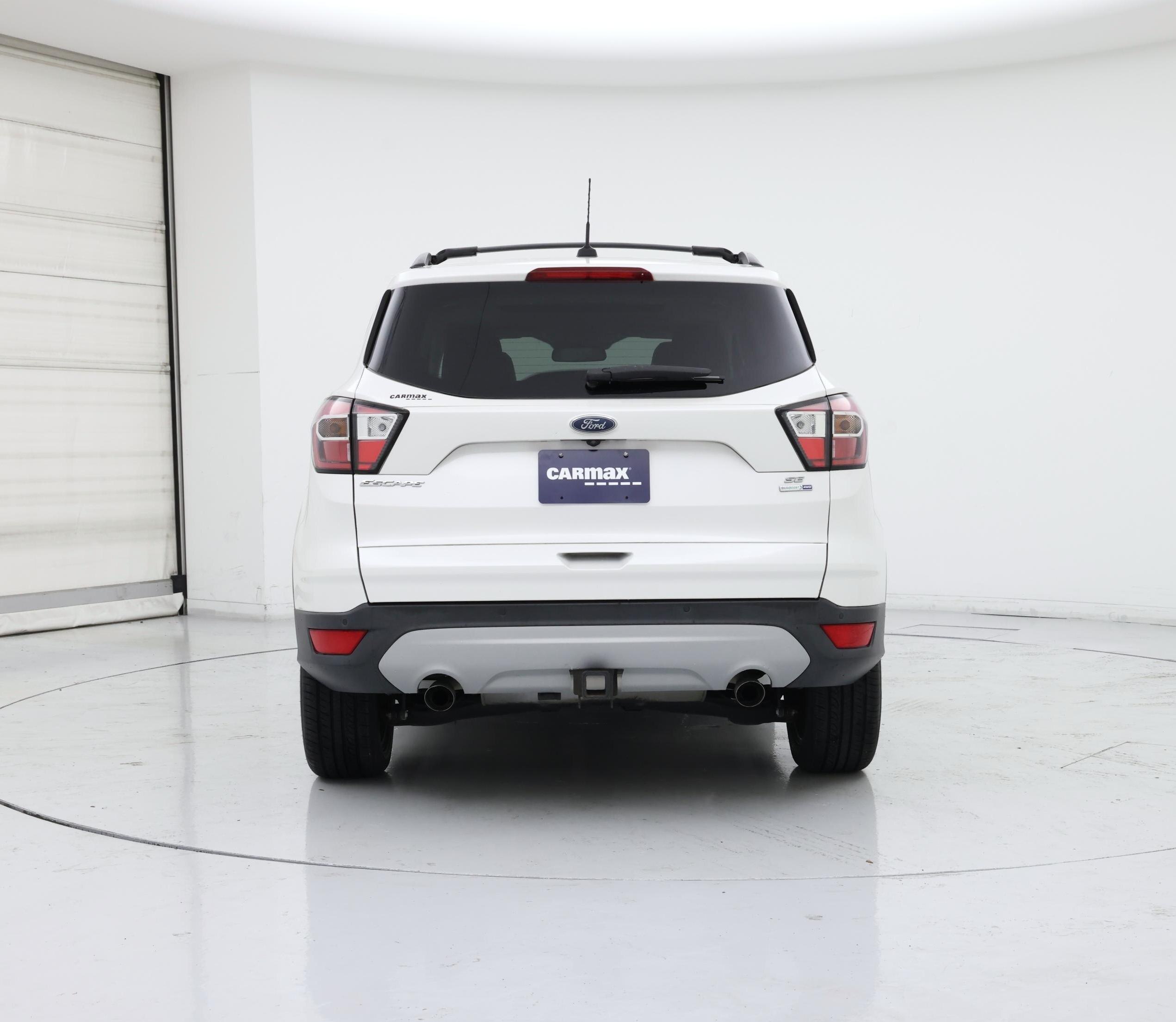 Thumbnail: 2017 Ford Escape - 6