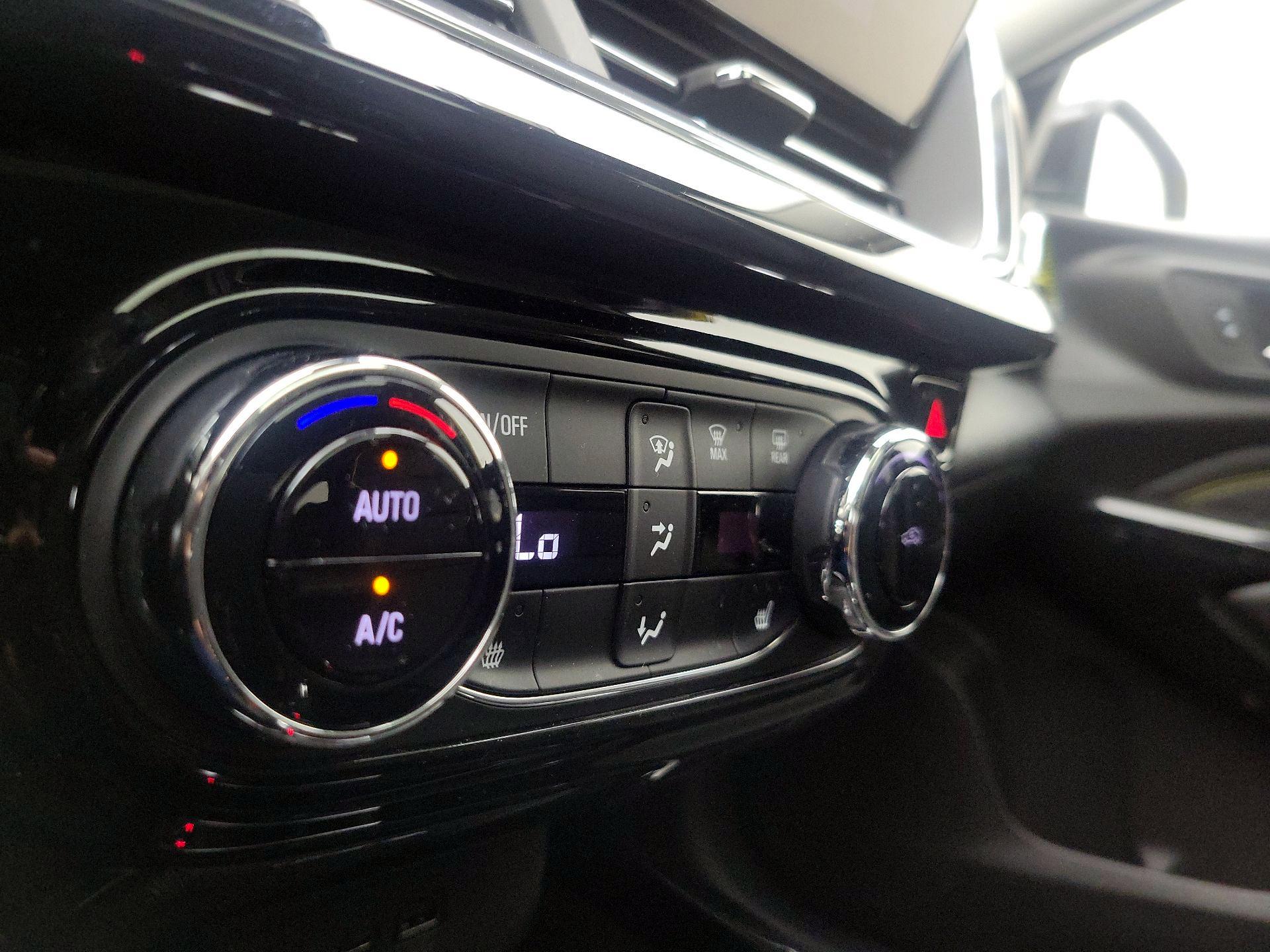 Thumbnail: 2025 Chevrolet Trax - 16