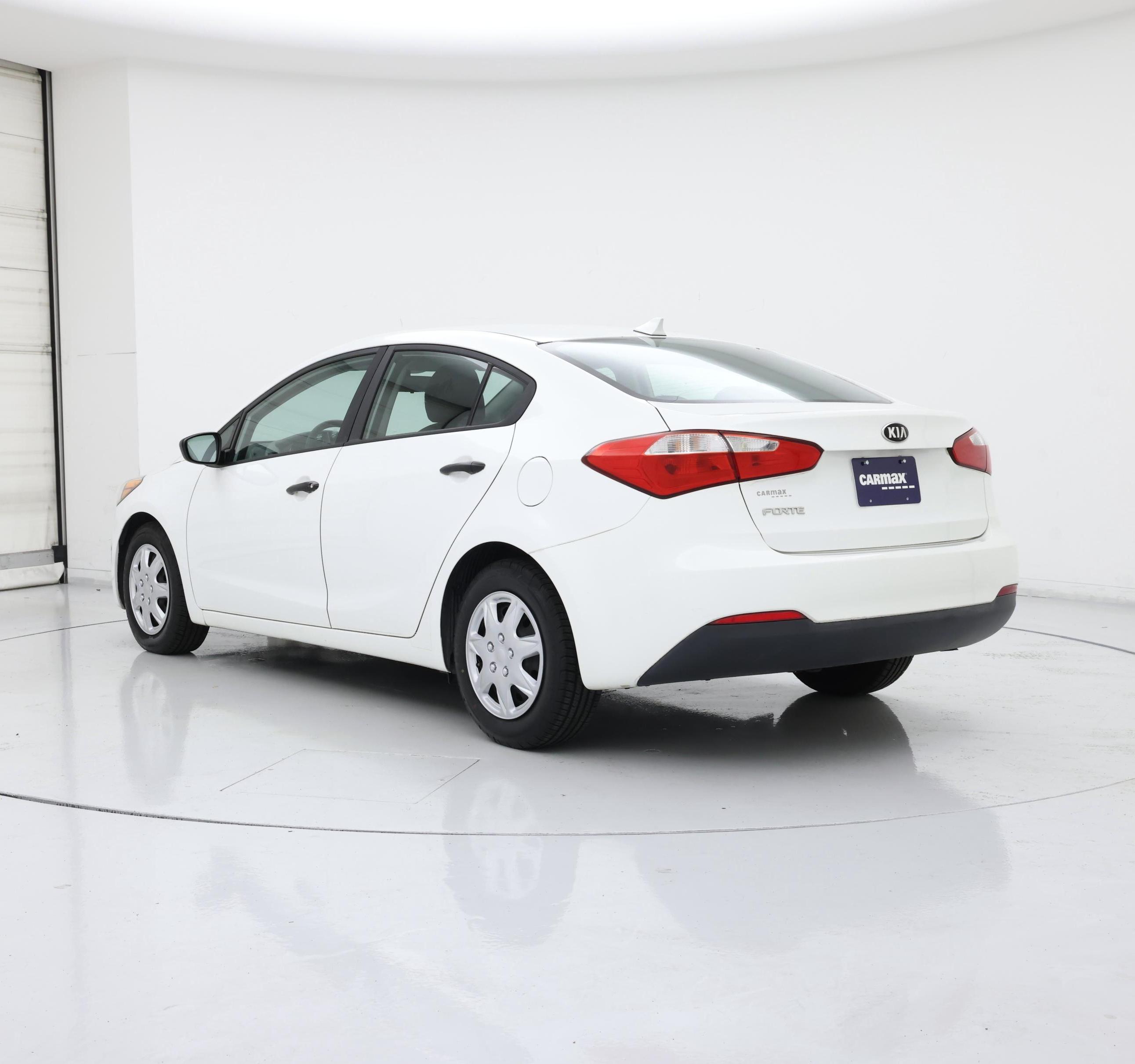 Thumbnail: 2016 Kia Forte - 2