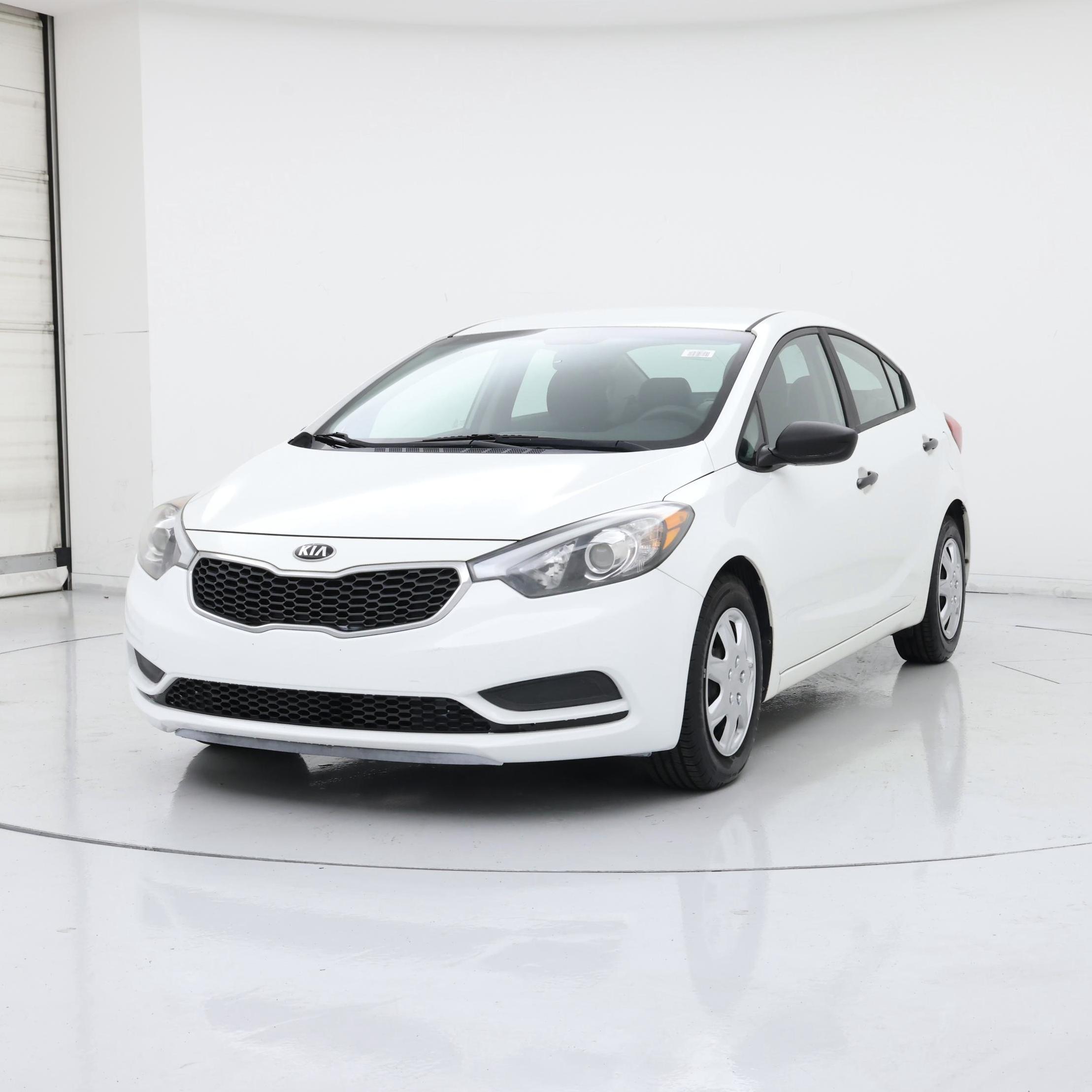 Thumbnail: 2016 Kia Forte - 4