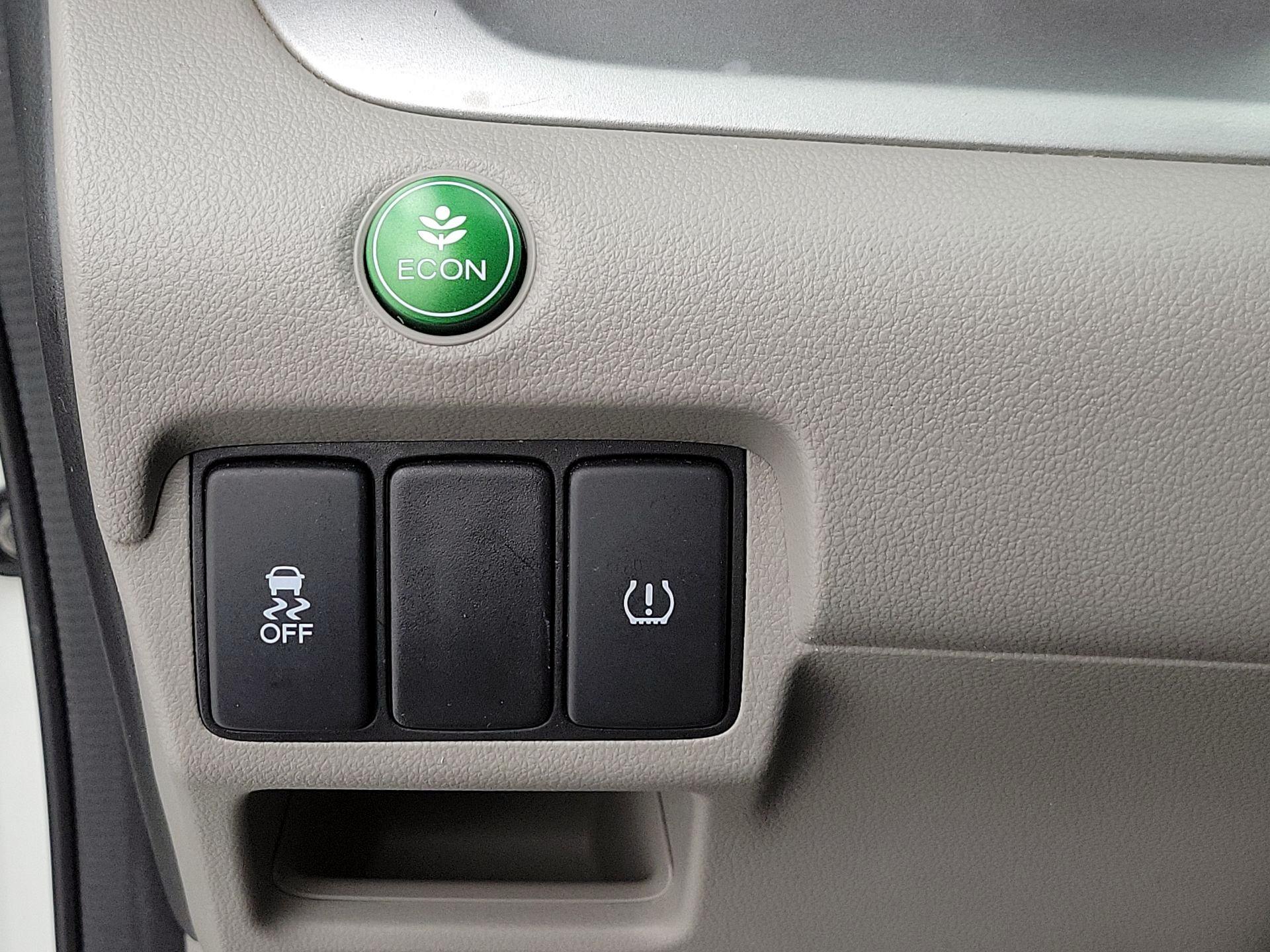 Thumbnail: 2014 Honda CR-V - 13