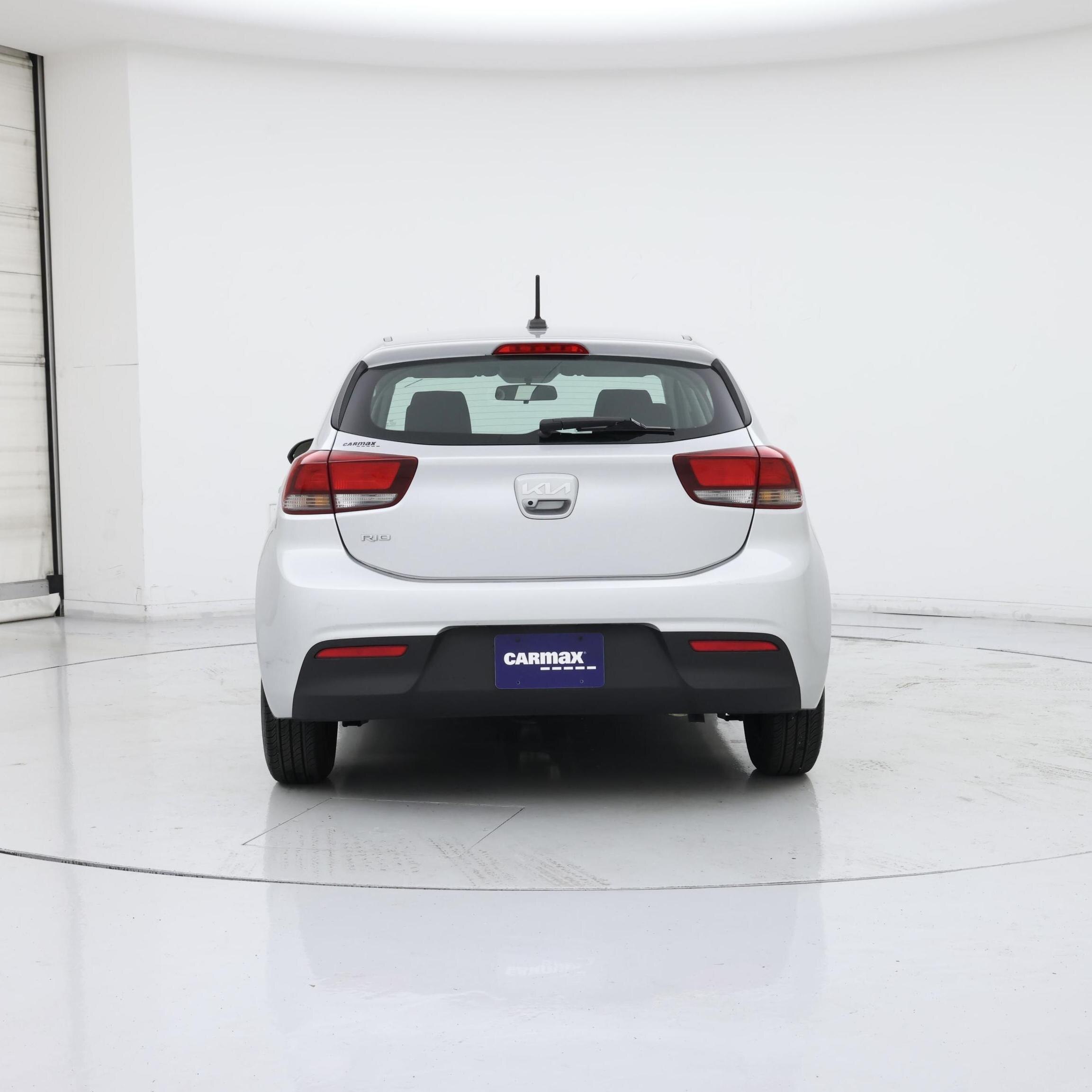 Thumbnail: 2022 Kia Rio5 - 6