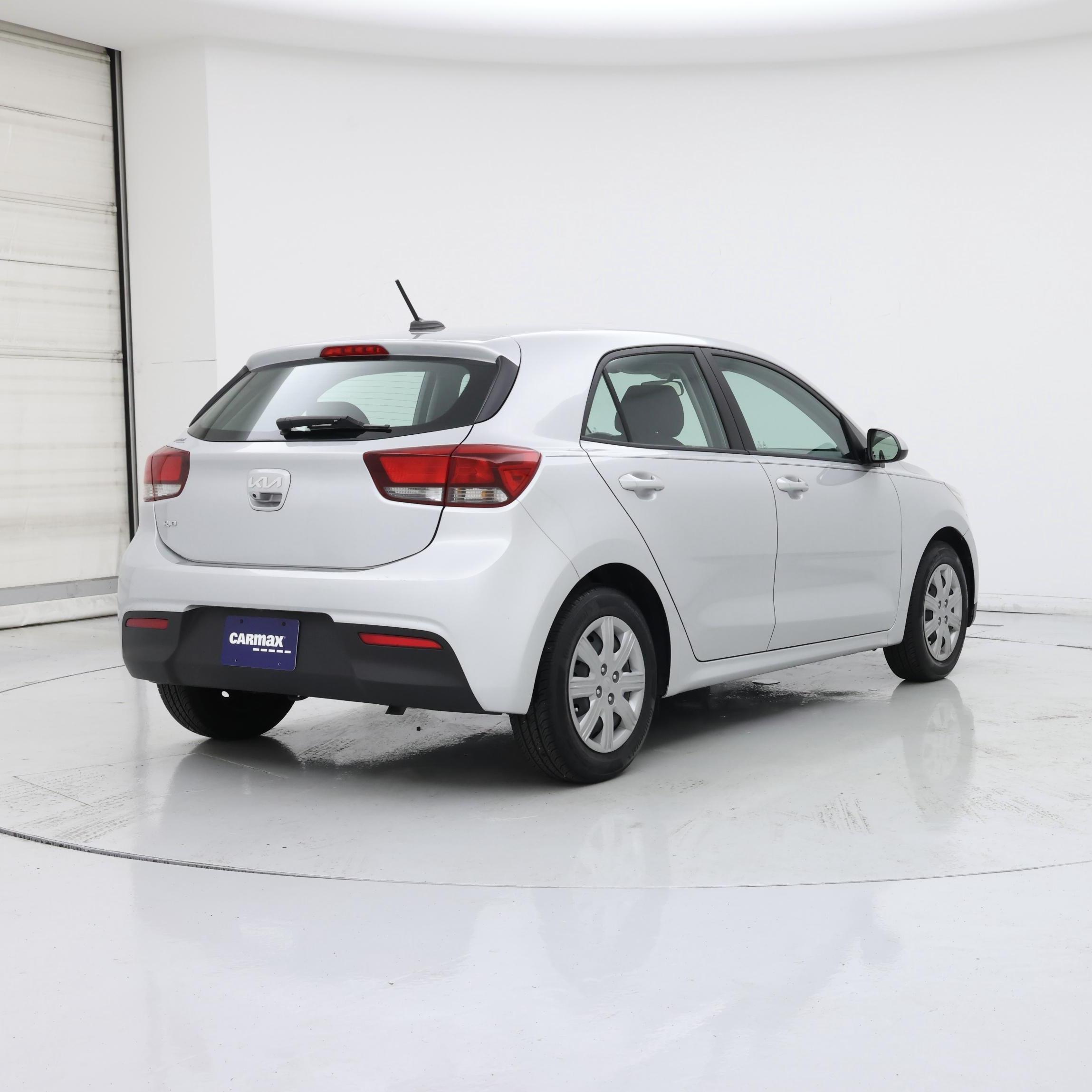 Thumbnail: 2022 Kia Rio5 - 8