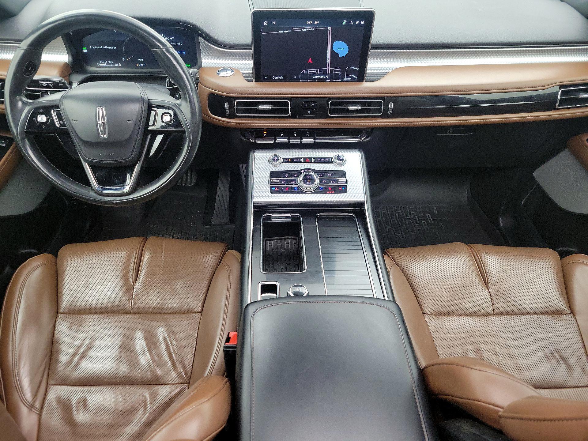 Thumbnail: 2022 Lincoln Aviator - 9