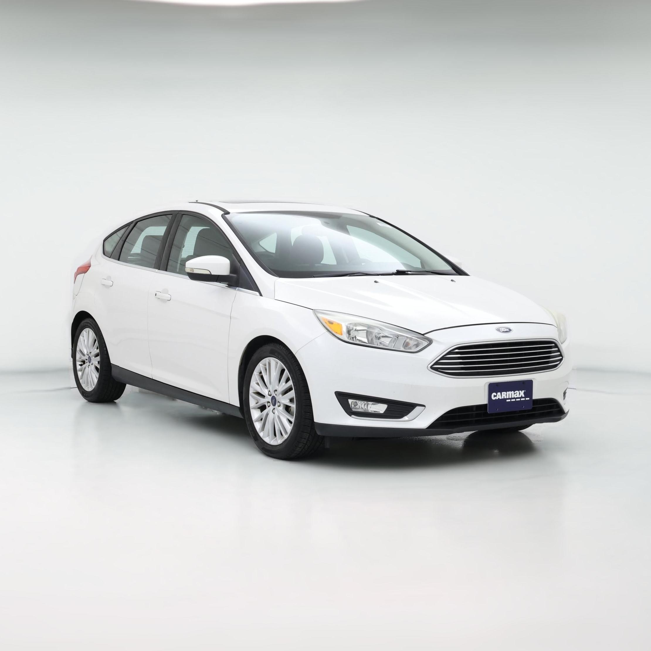 Thumbnail: 2016 Ford Focus - 1