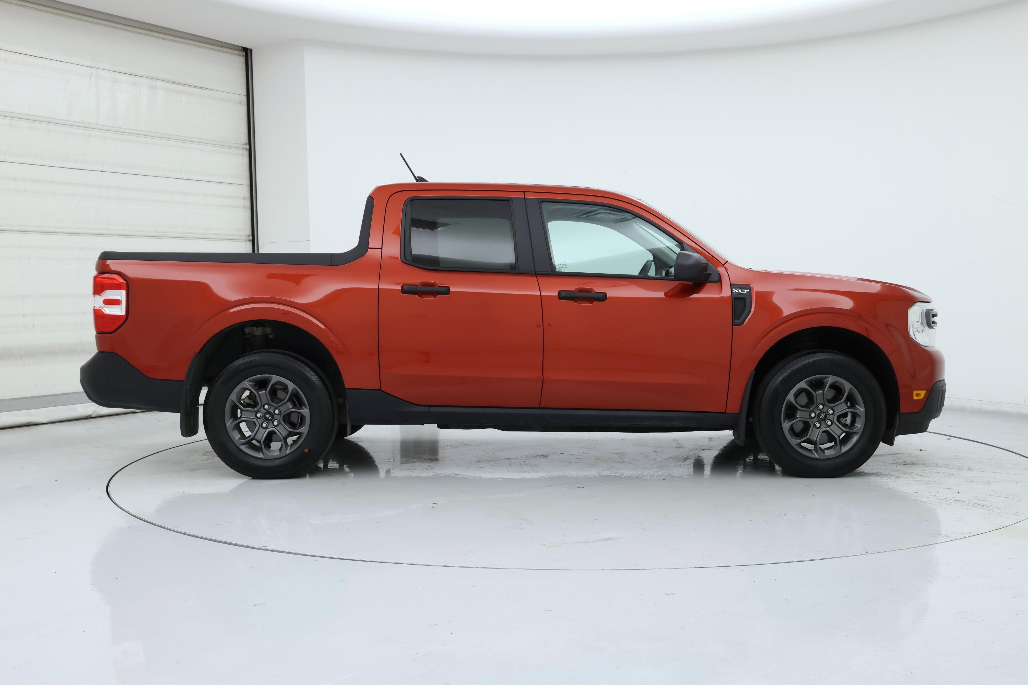 Thumbnail: 2023 Ford Maverick - 7