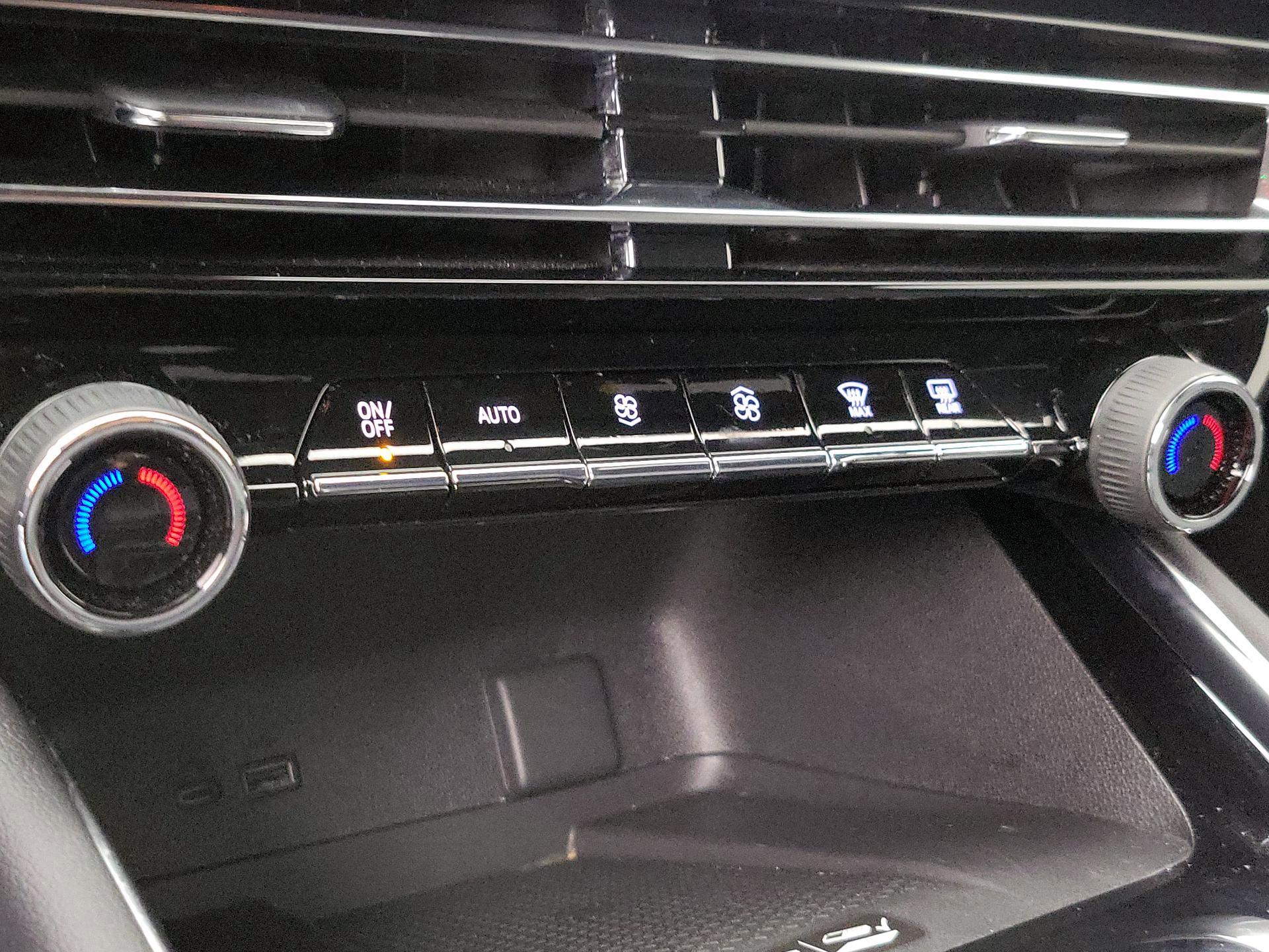 Thumbnail: 2025 Chevrolet Traverse - 17