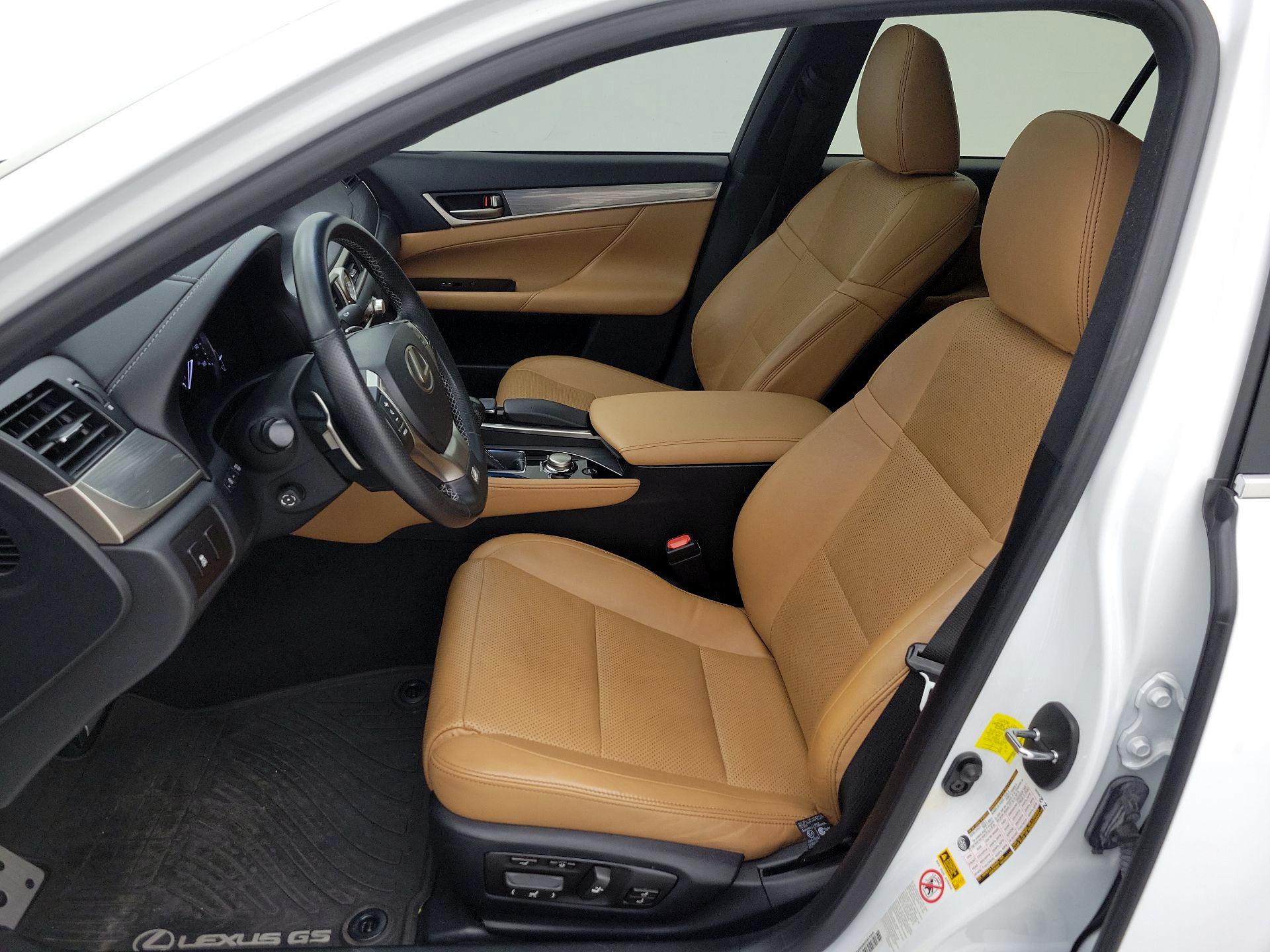 Thumbnail: 2015 Lexus GS - 11