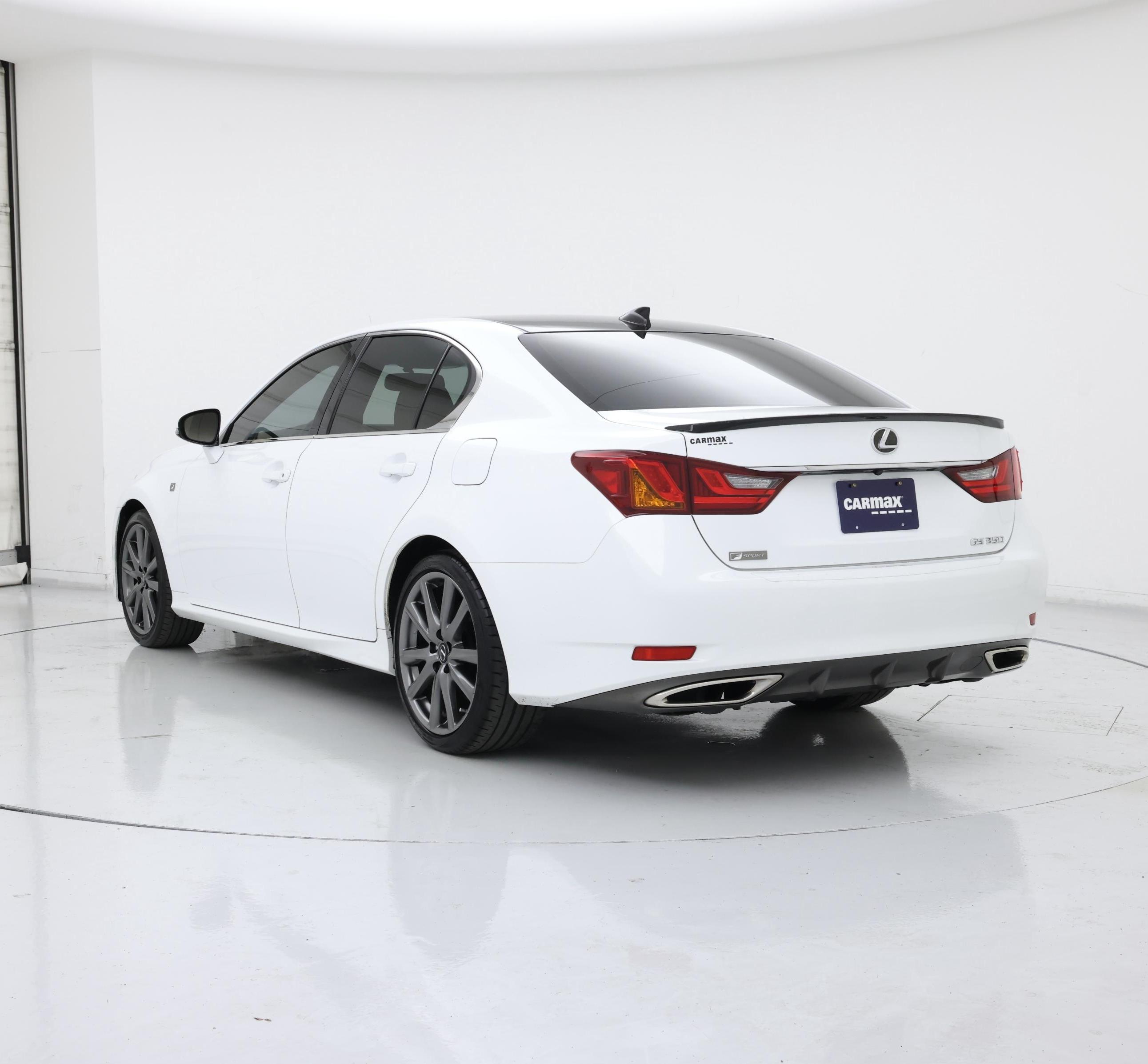 Thumbnail: 2015 Lexus GS - 2