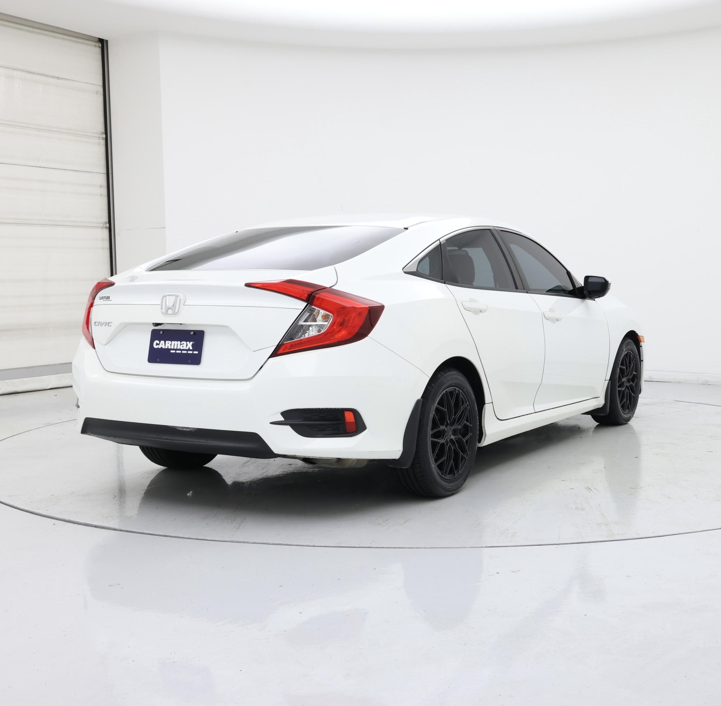 Thumbnail: 2017 Honda Civic - 8