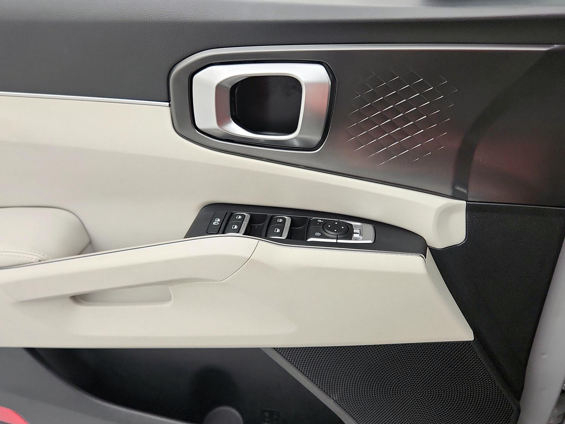 Thumbnail: 2025 Kia Sorento - 12