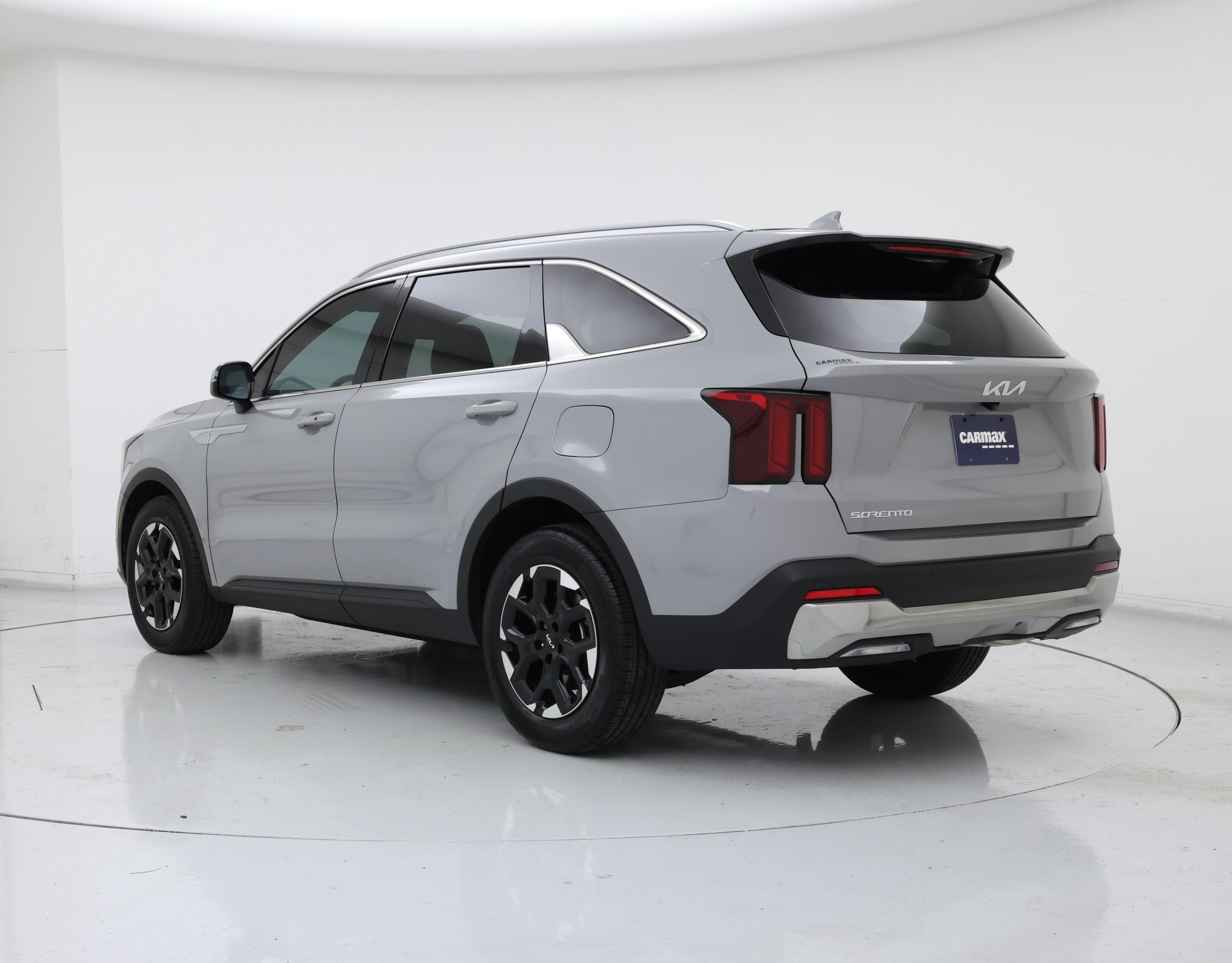 Thumbnail: 2025 Kia Sorento - 2