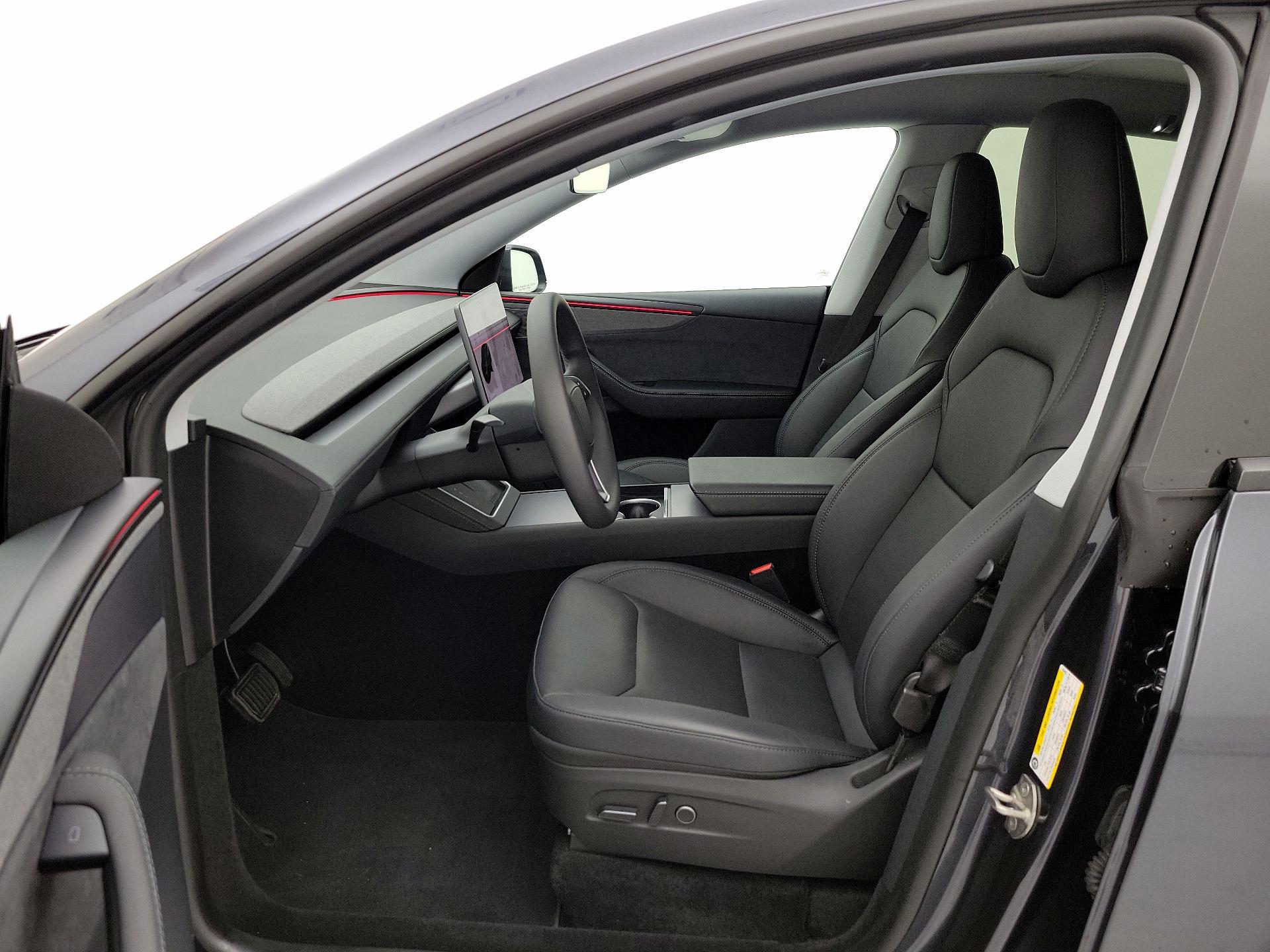 Thumbnail: 2026 Tesla Model Y - 11