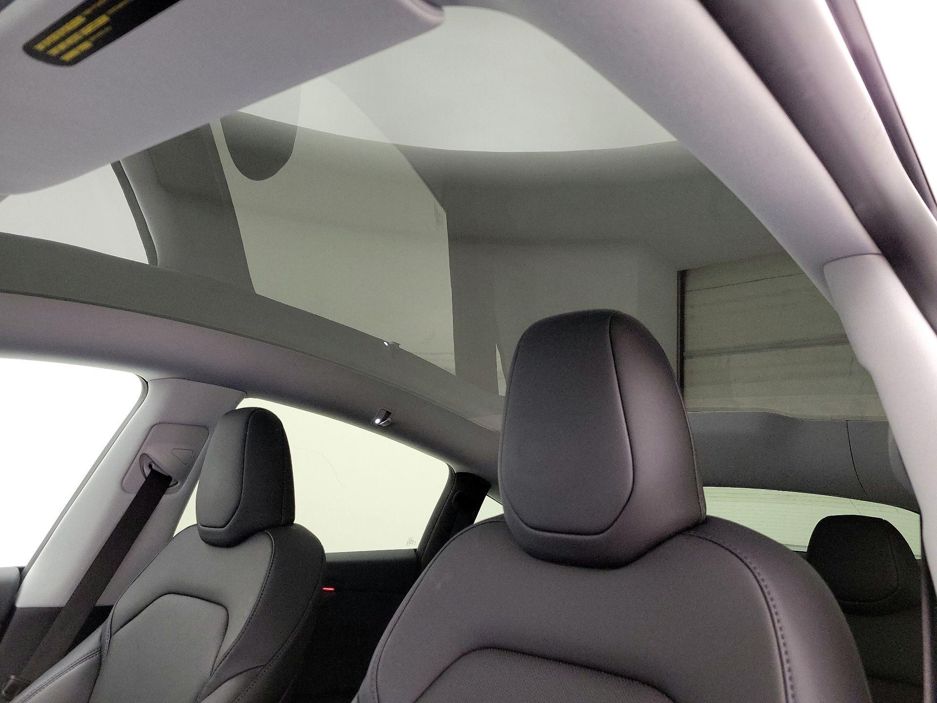 Thumbnail: 2026 Tesla Model Y - 18