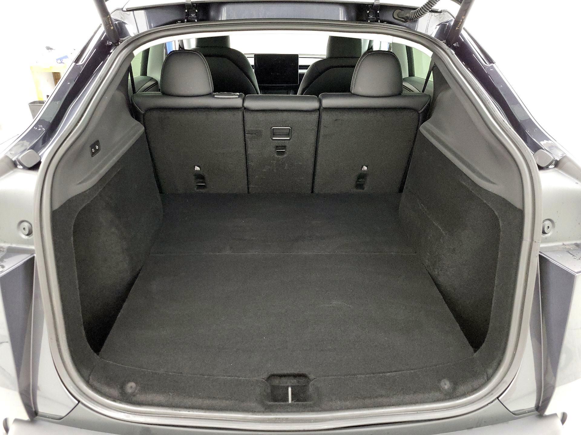 Thumbnail: 2026 Tesla Model Y - 20