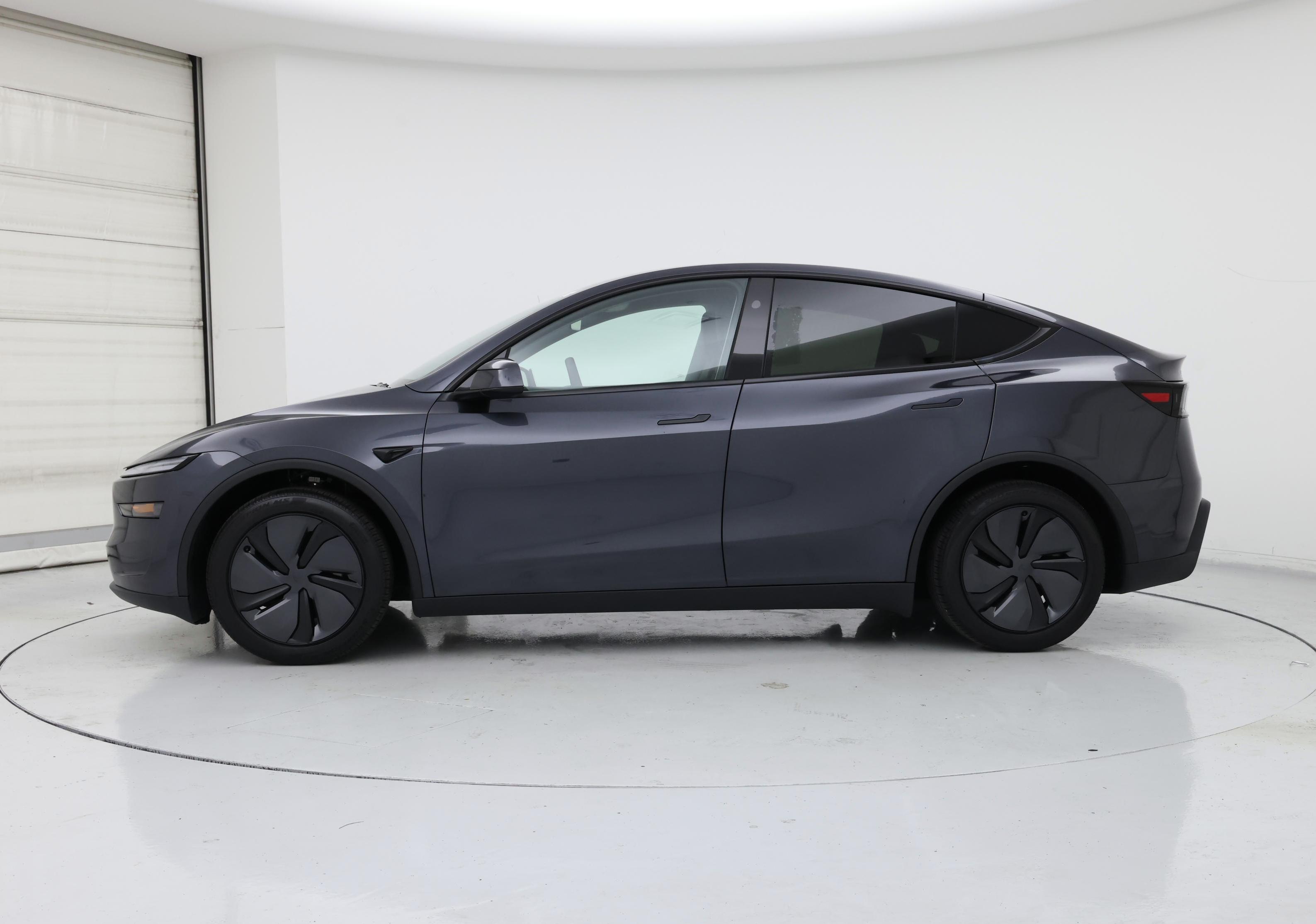 Thumbnail: 2026 Tesla Model Y - 3