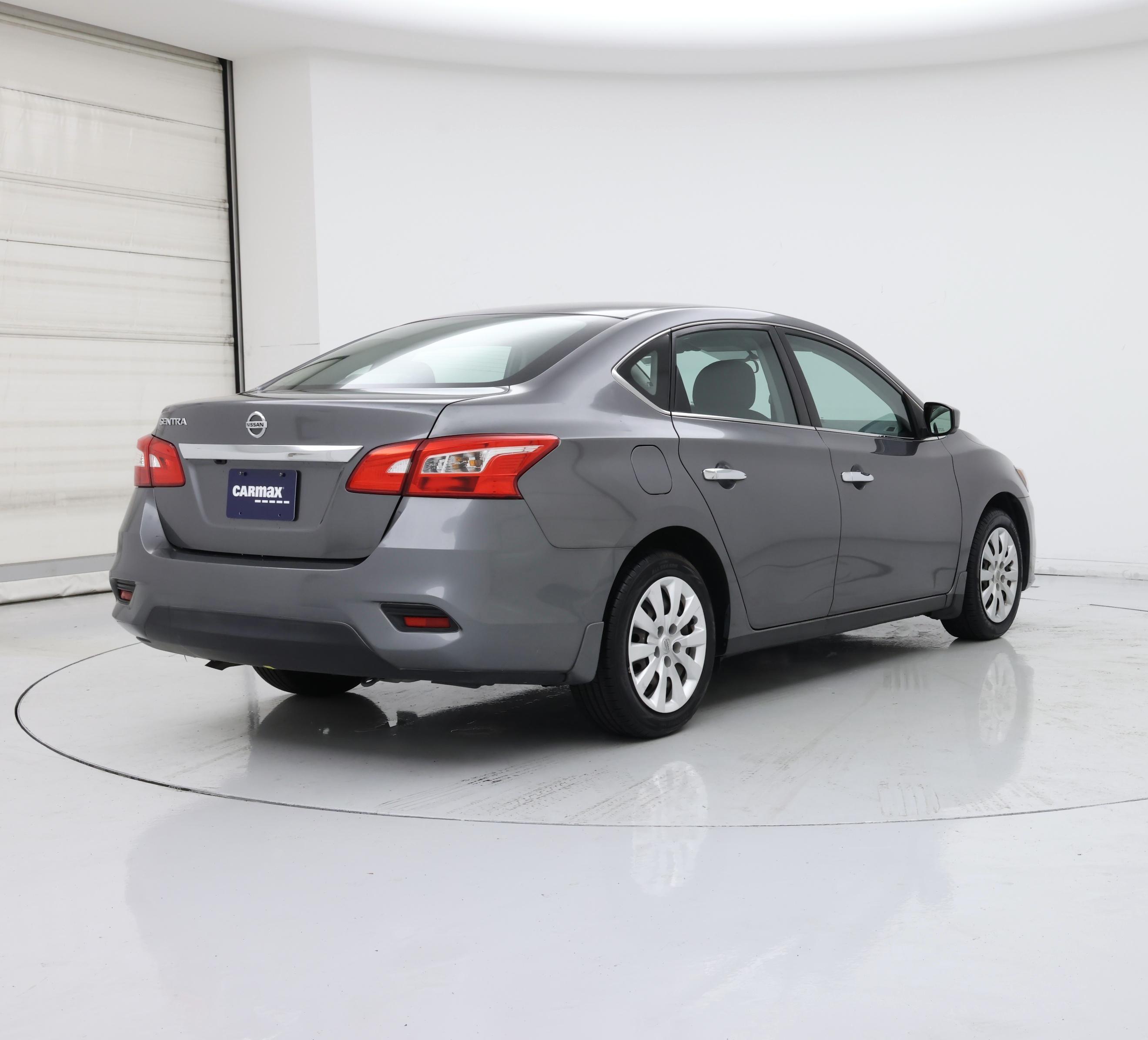 Thumbnail: 2019 Nissan Sentra - 8