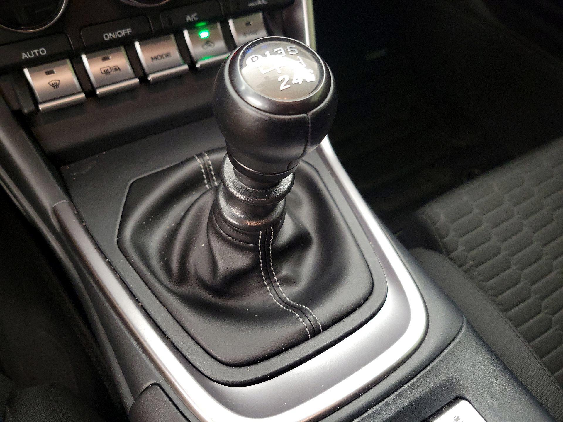 Thumbnail: 2025 Toyota GR86 - 17