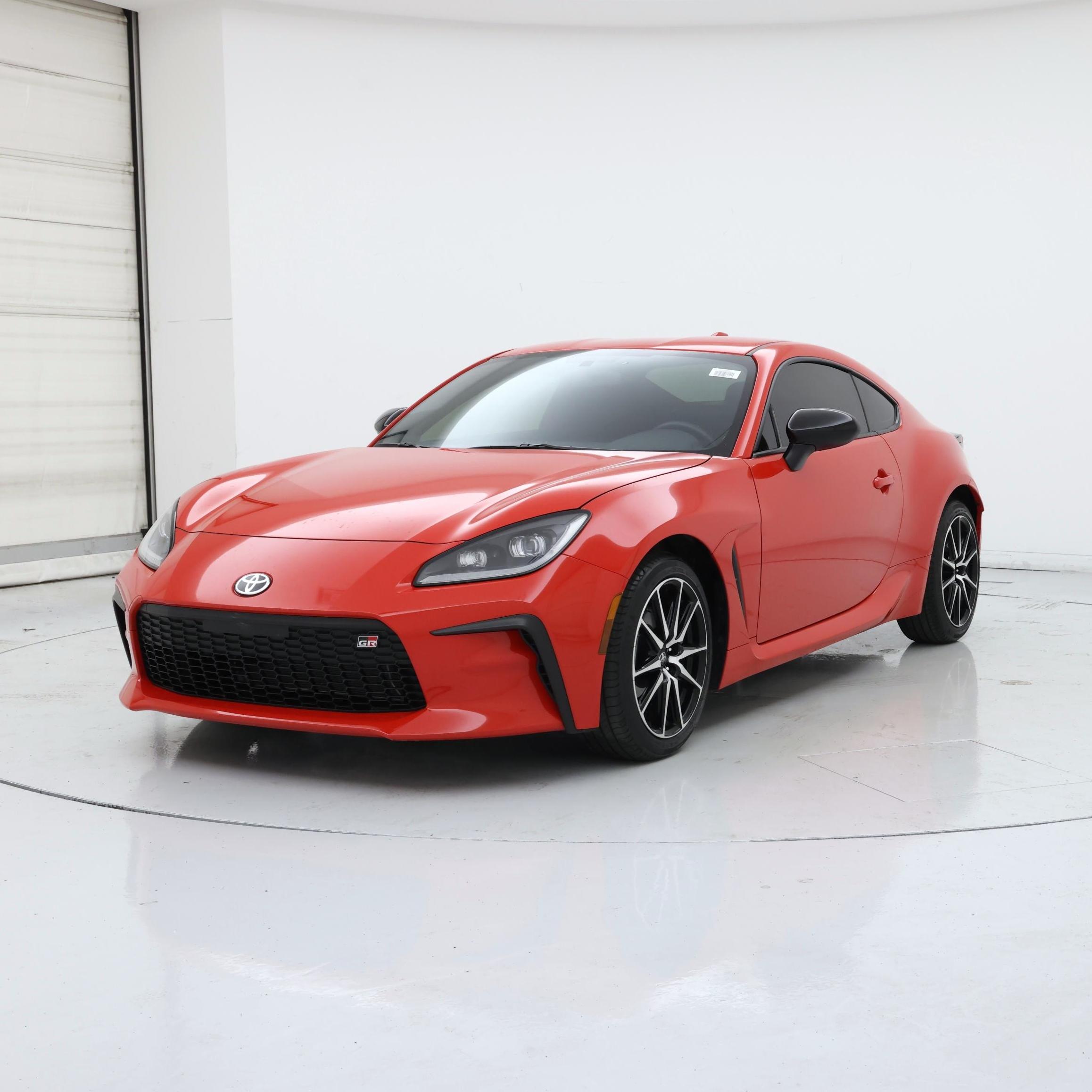 Thumbnail: 2025 Toyota GR86 - 4