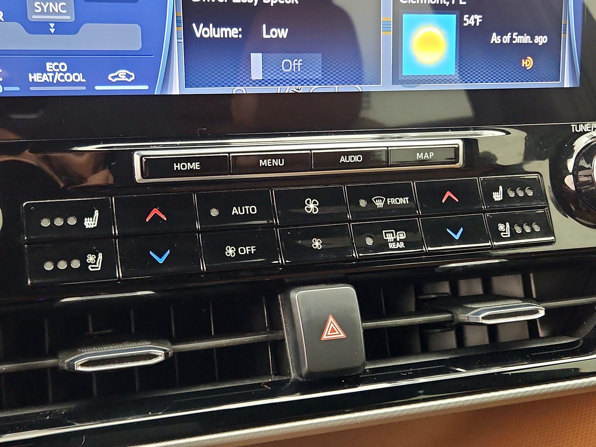 Thumbnail: 2022 Toyota Highlander - 17