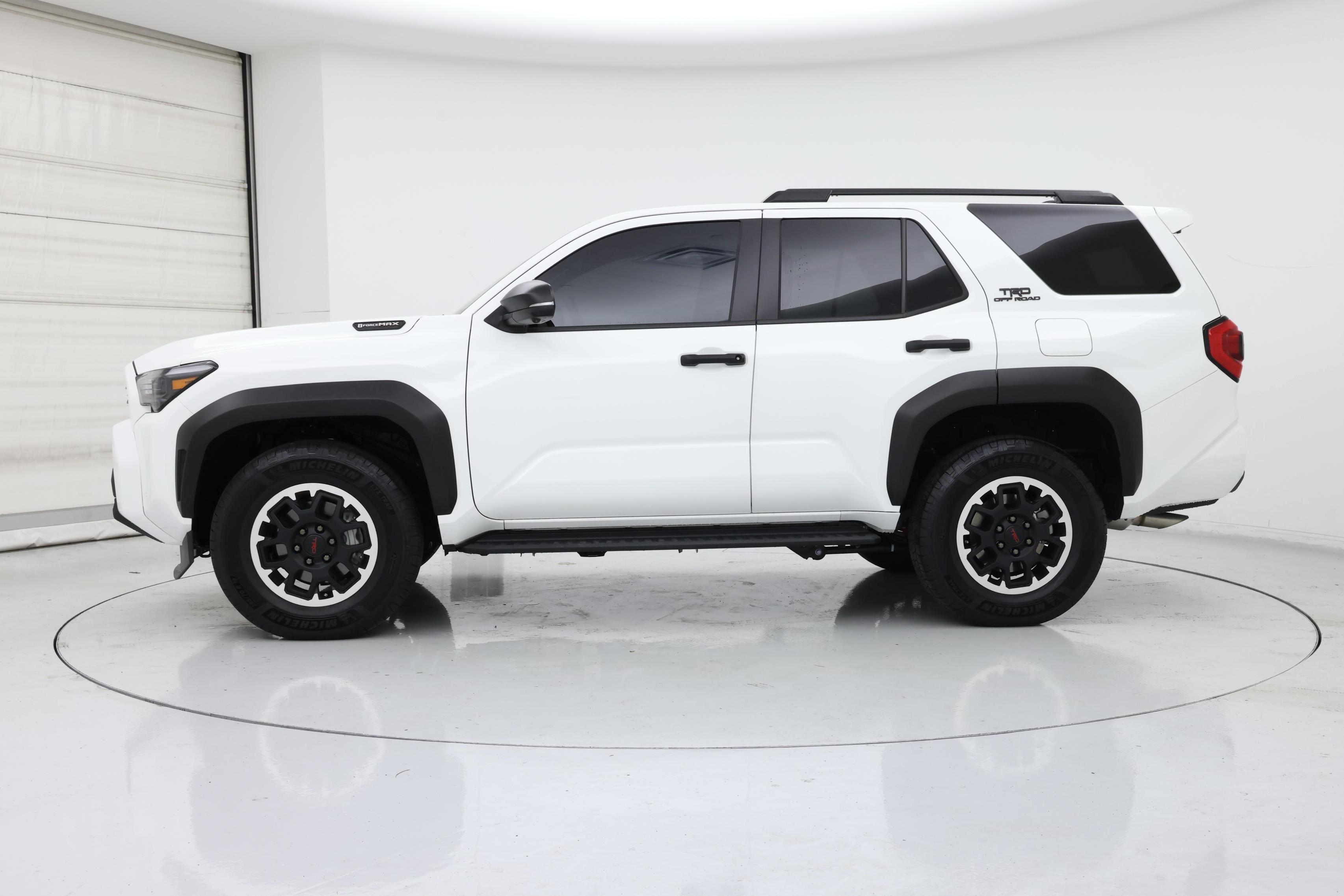 Thumbnail: 2025 Toyota 4Runner - 3