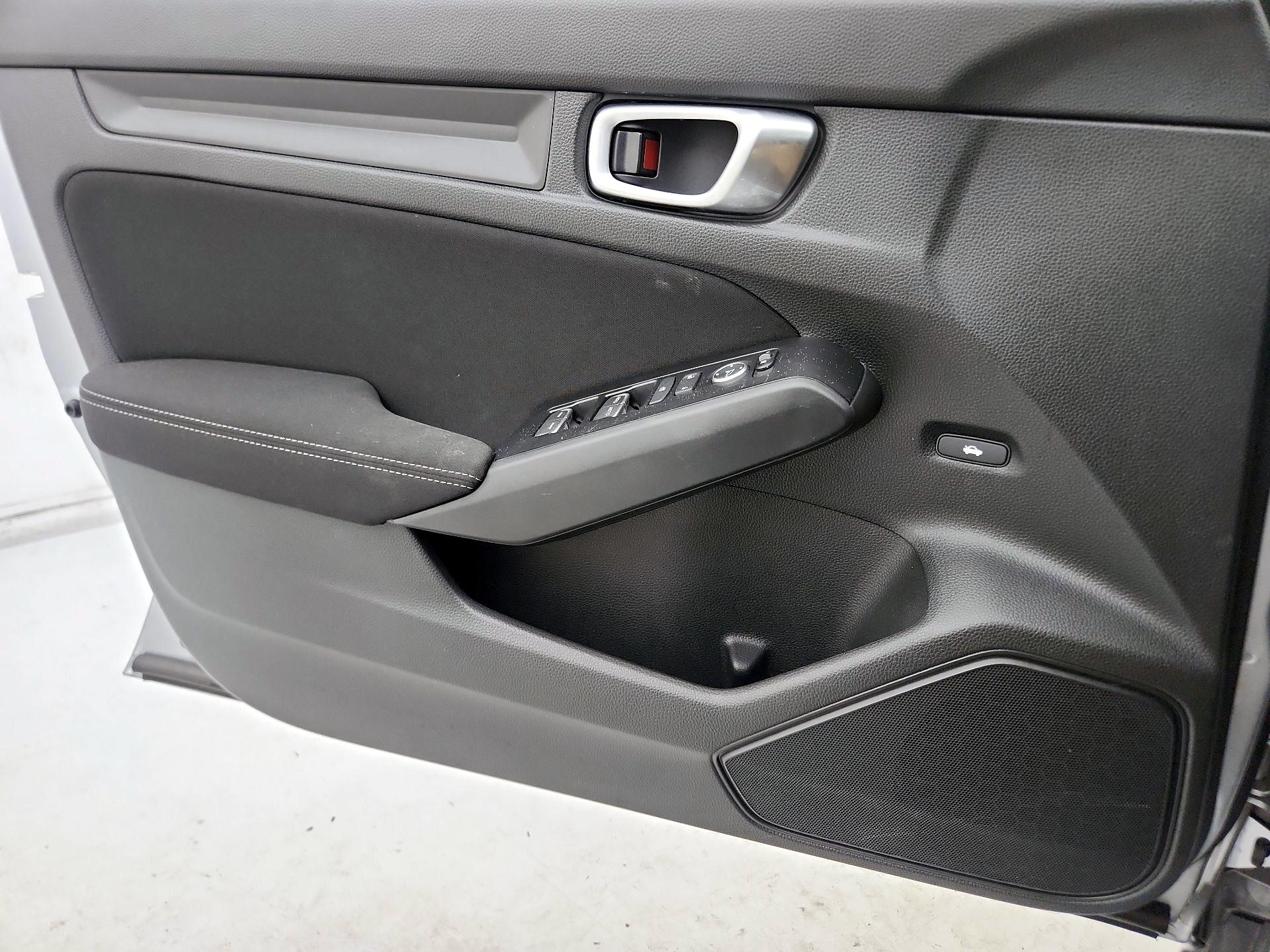 Thumbnail: 2024 Honda Civic - 12