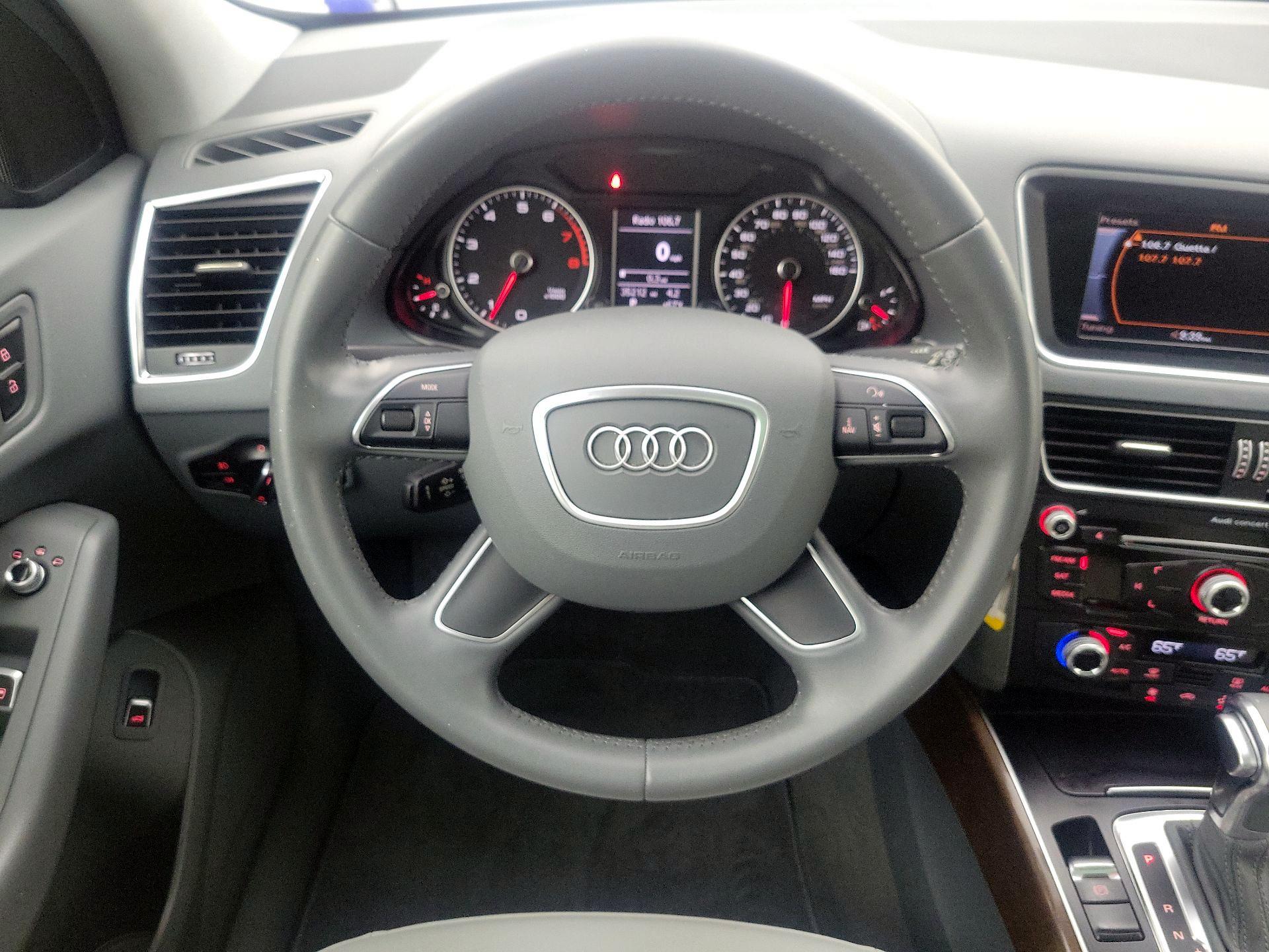 Thumbnail: 2016 Audi Q5 - 10
