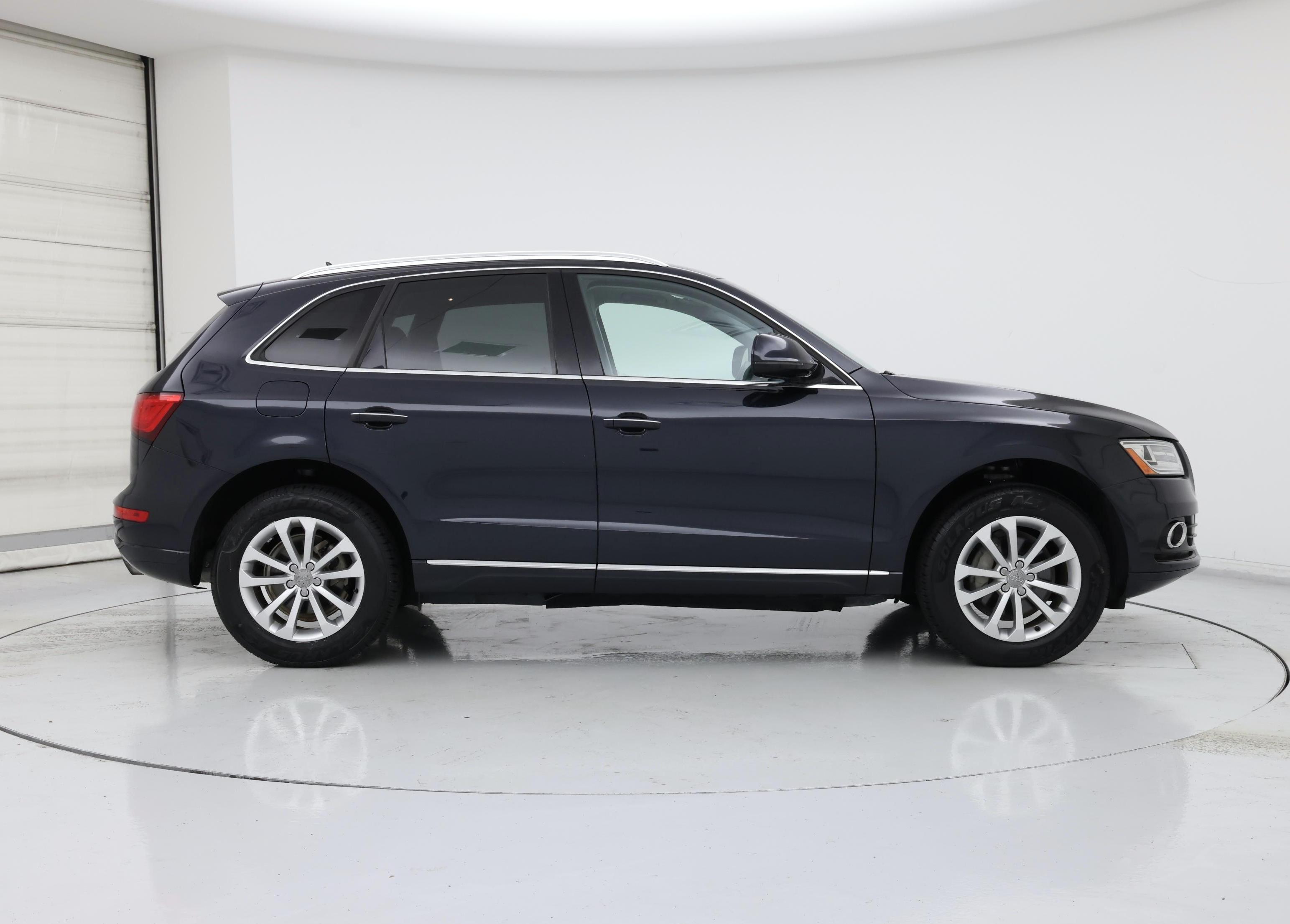 Thumbnail: 2016 Audi Q5 - 7