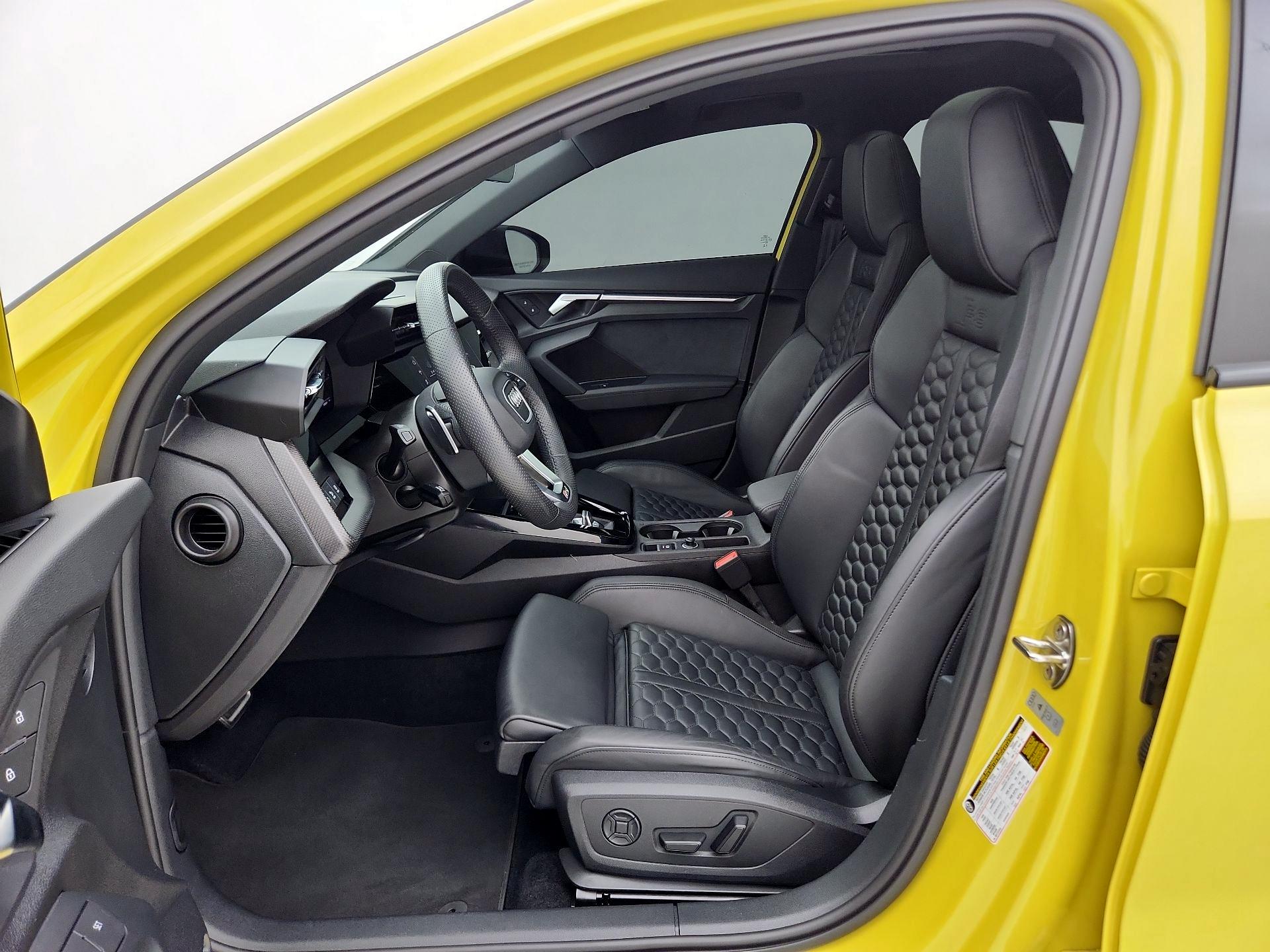 Thumbnail: 2024 Audi RS 3 - 11