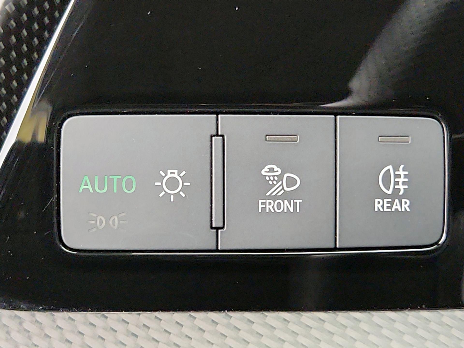 Thumbnail: 2024 Audi RS 3 - 13