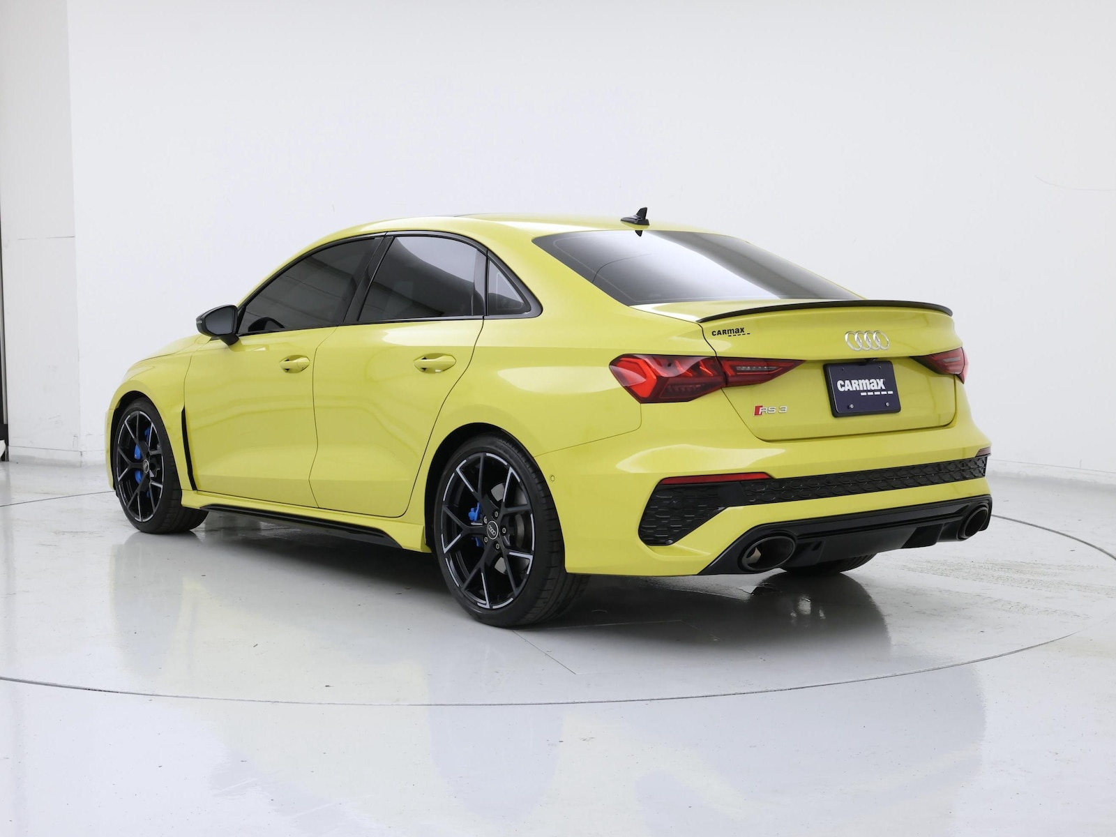 2024 Audi RS 3 Base - Photo 3