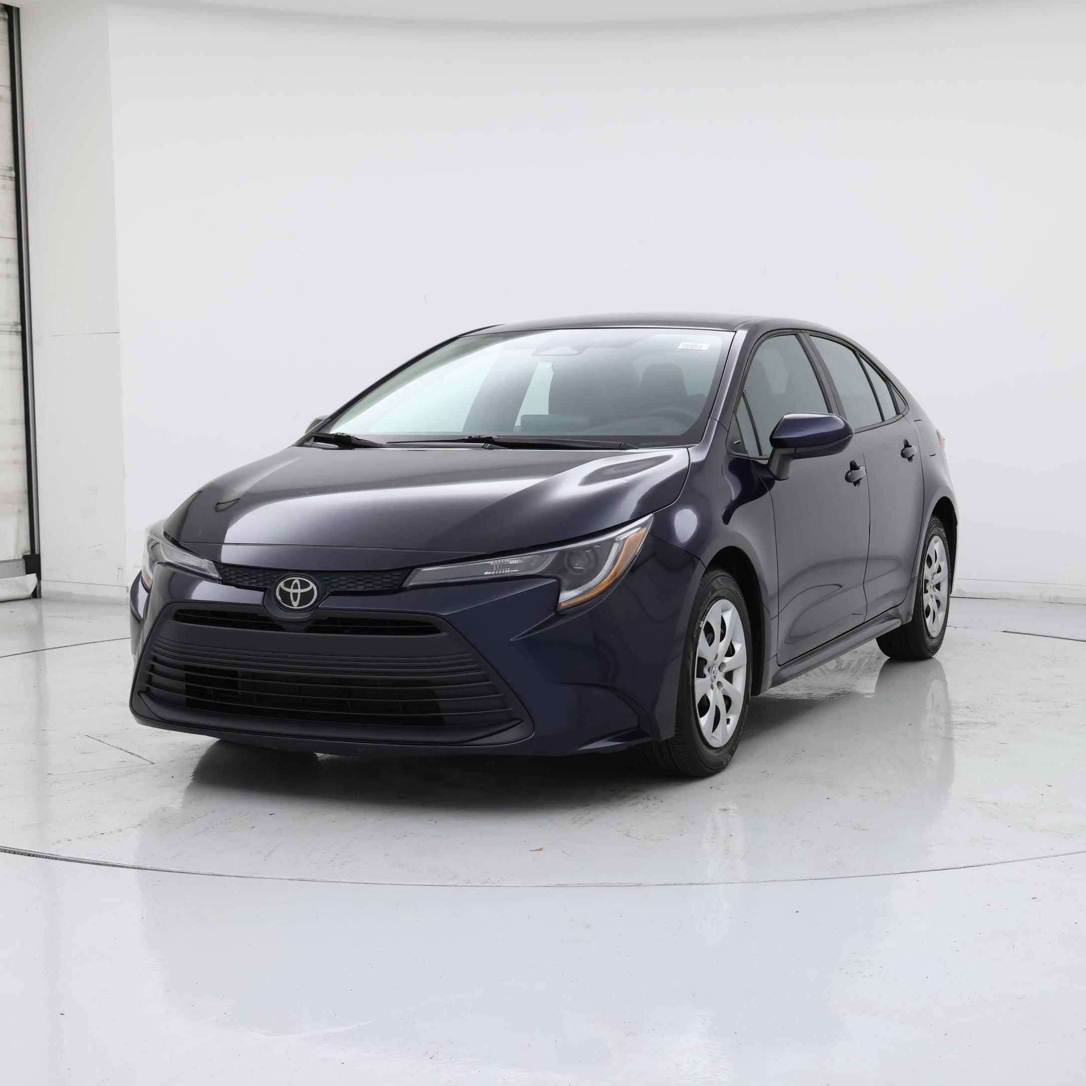 Thumbnail: 2023 Toyota Corolla - 4