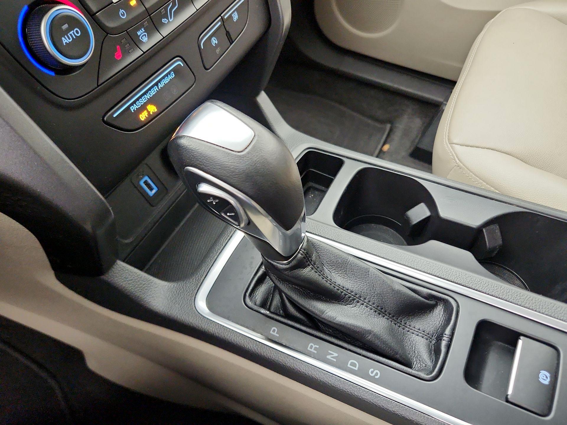 Thumbnail: 2018 Ford Escape - 18