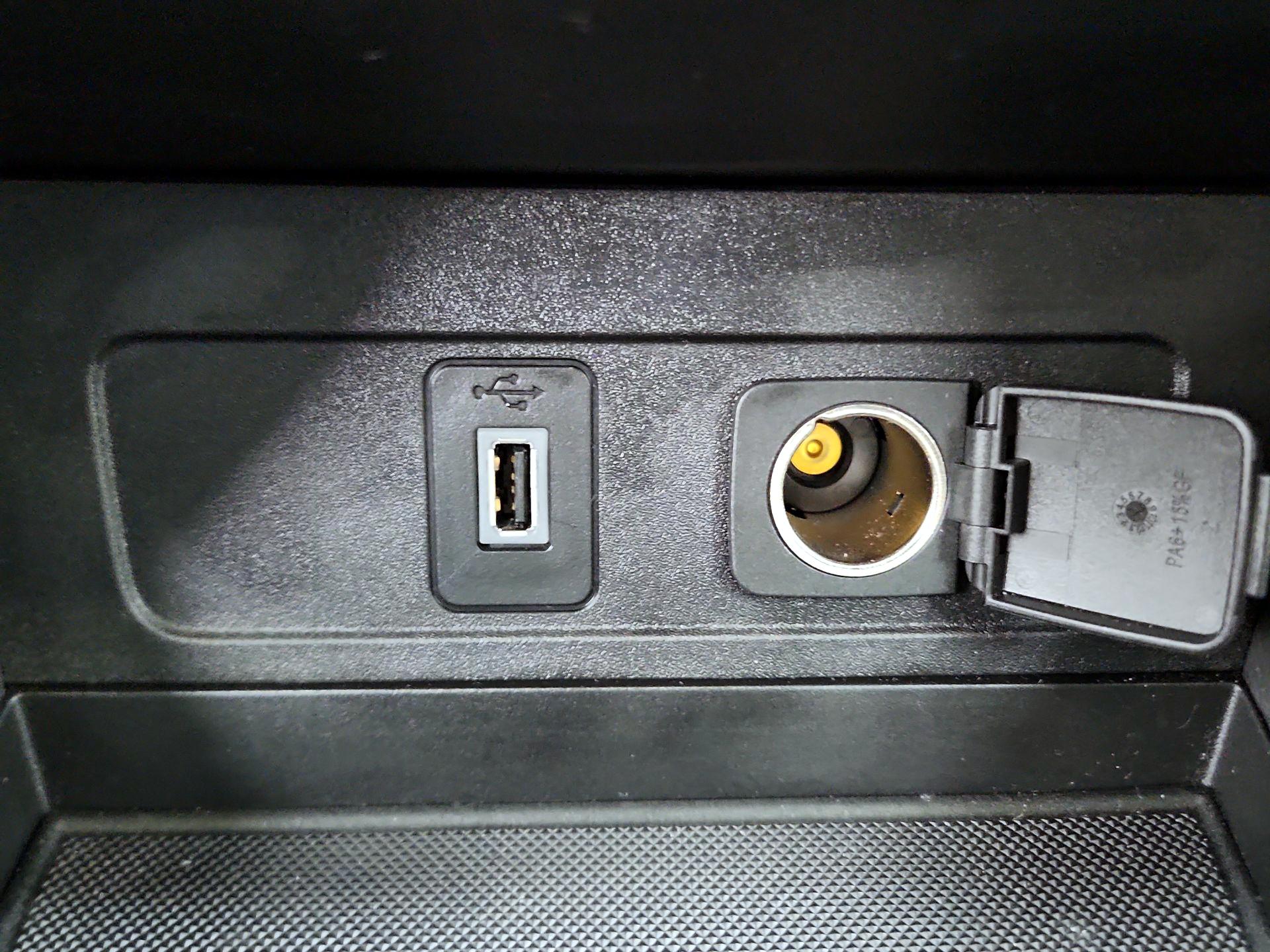 Thumbnail: 2018 Ford Escape - 19