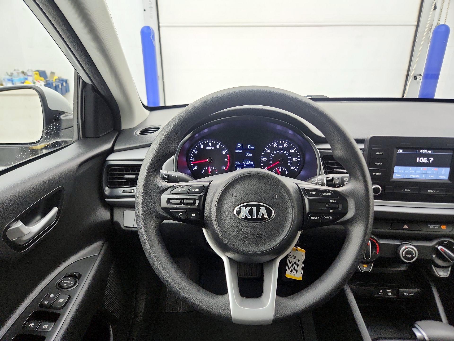 Thumbnail: 2018 Kia Rio5 - 10
