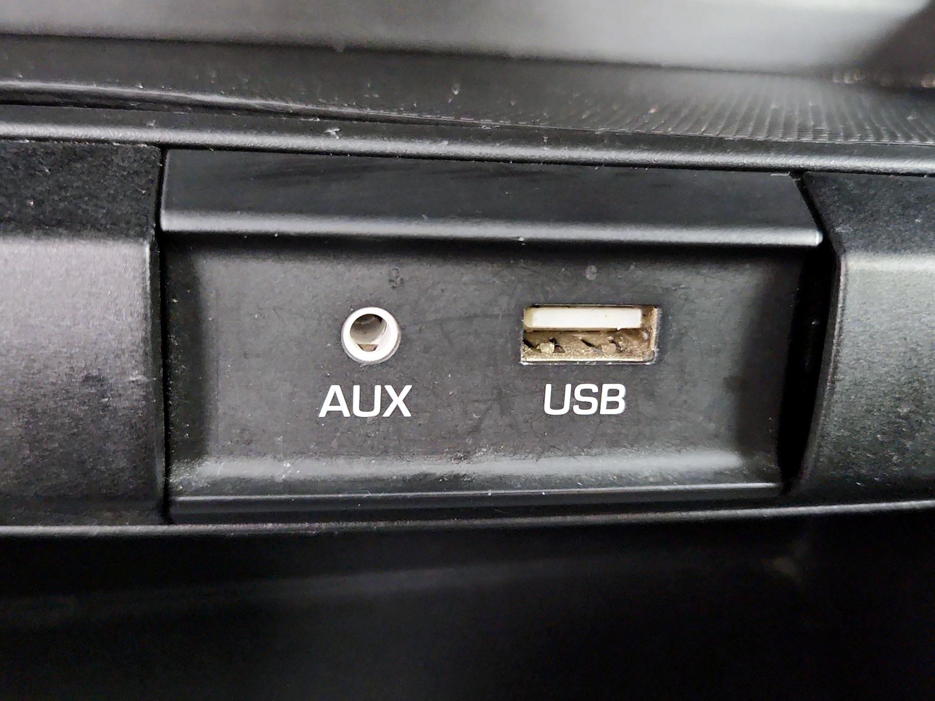 Thumbnail: 2018 Kia Rio5 - 18