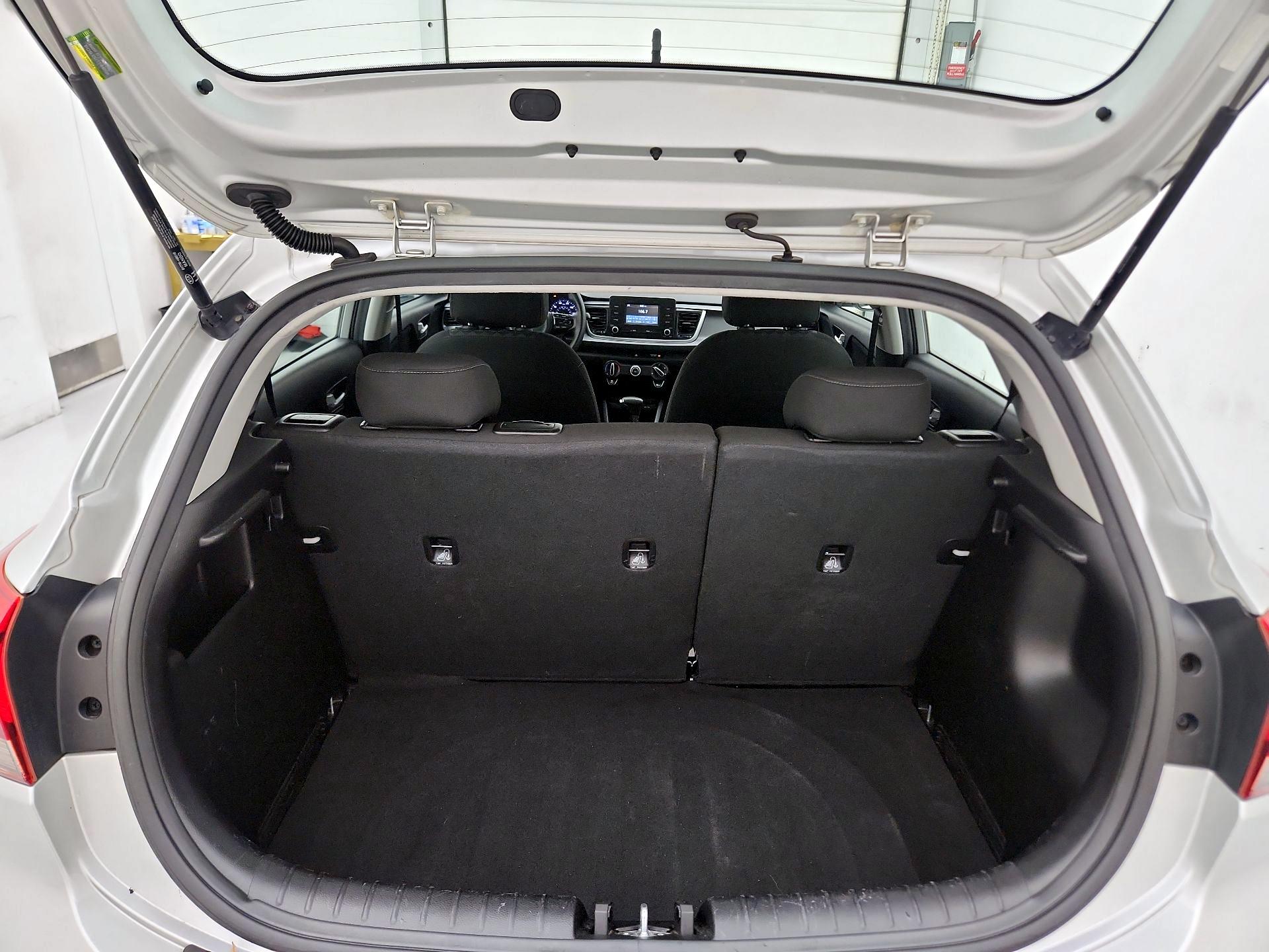 Thumbnail: 2018 Kia Rio5 - 20