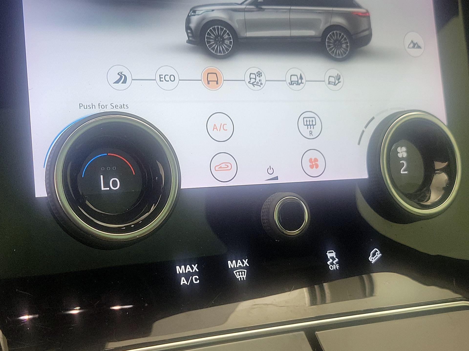 Thumbnail: 2019 Land Rover Range Rover Velar - 16