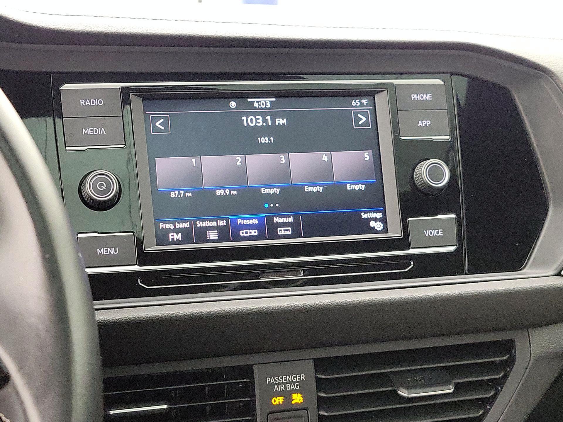 Thumbnail: 2020 Volkswagen Jetta - 15