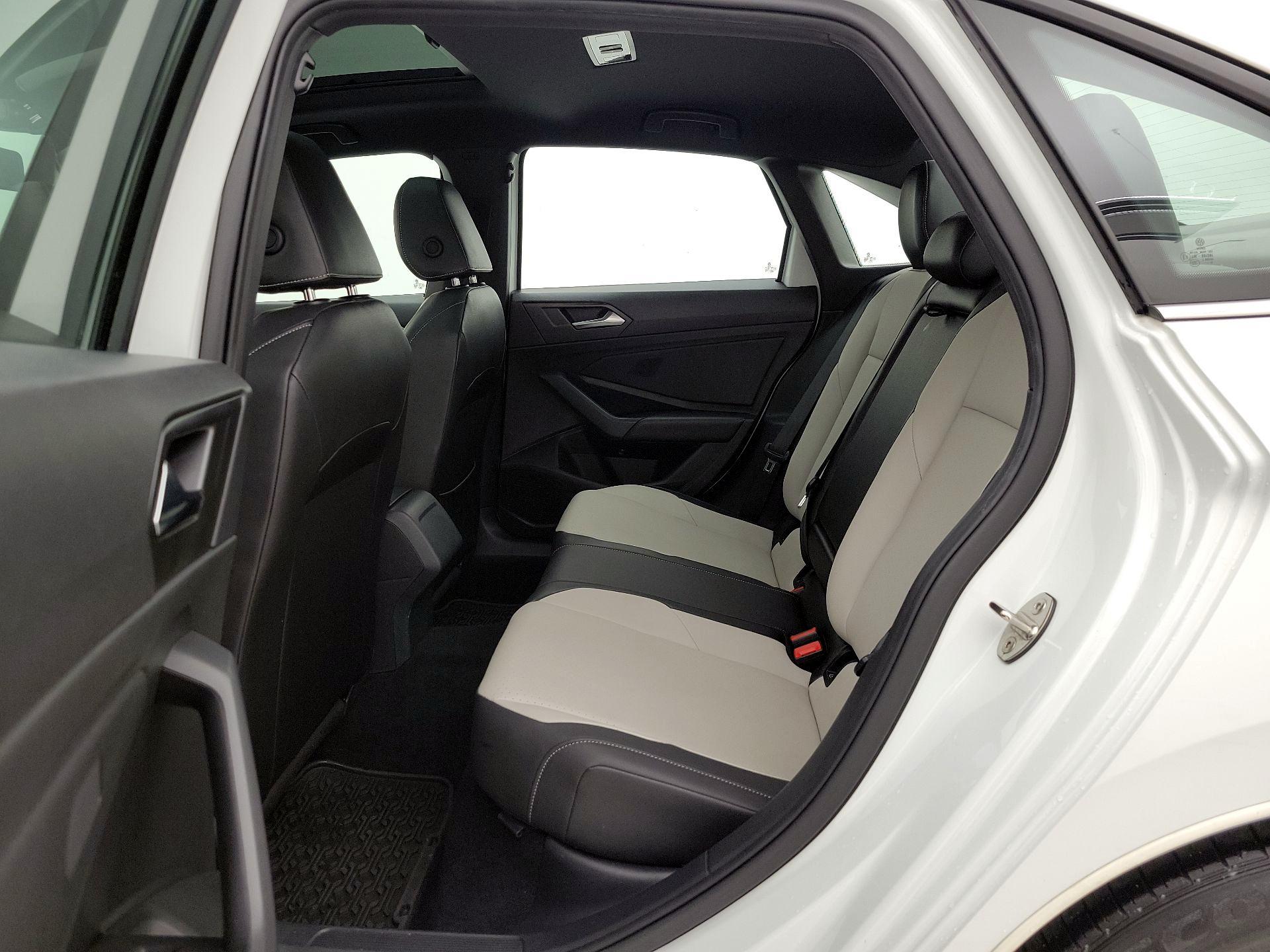 Thumbnail: 2020 Volkswagen Jetta - 20