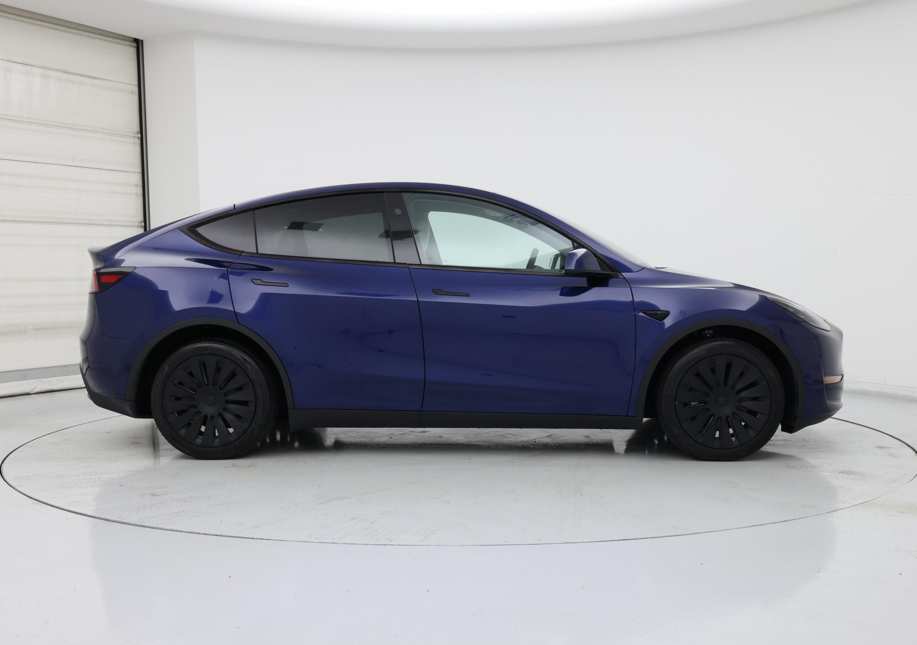 Thumbnail: 2024 Tesla Model Y - 7