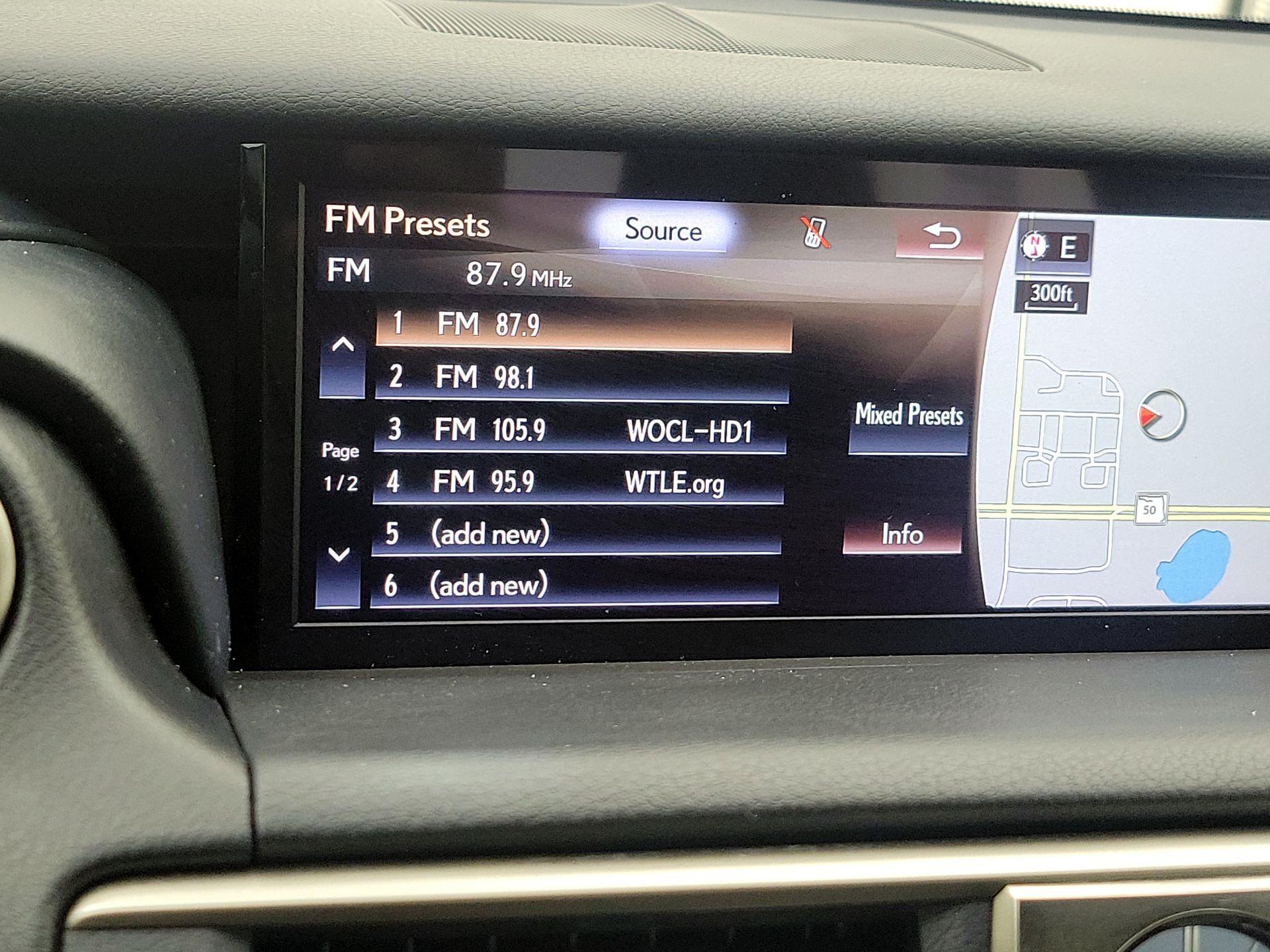 Thumbnail: 2020 Lexus IS - 16