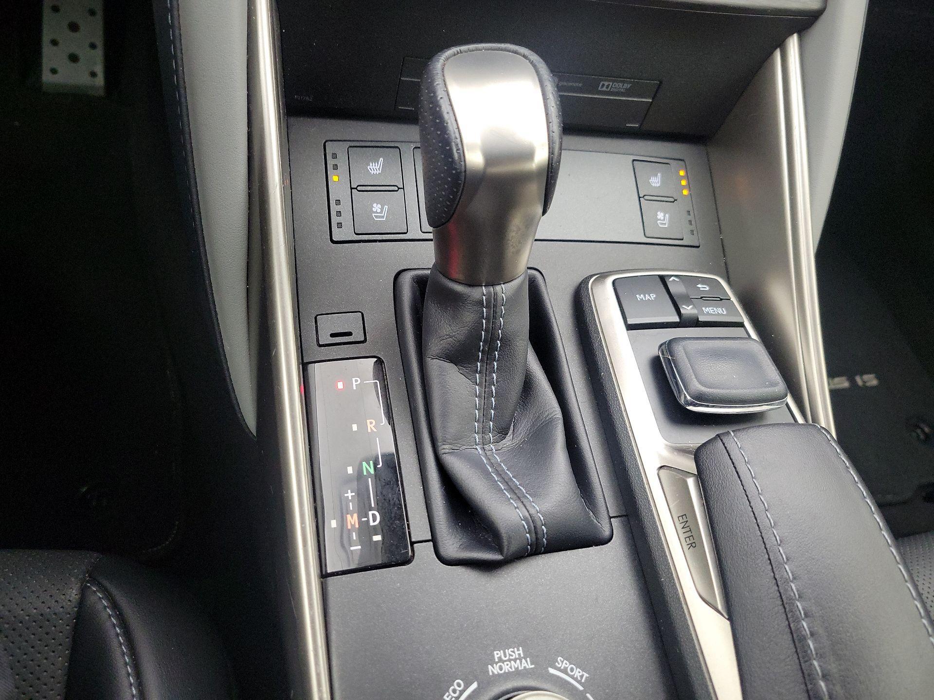 Thumbnail: 2020 Lexus IS - 18