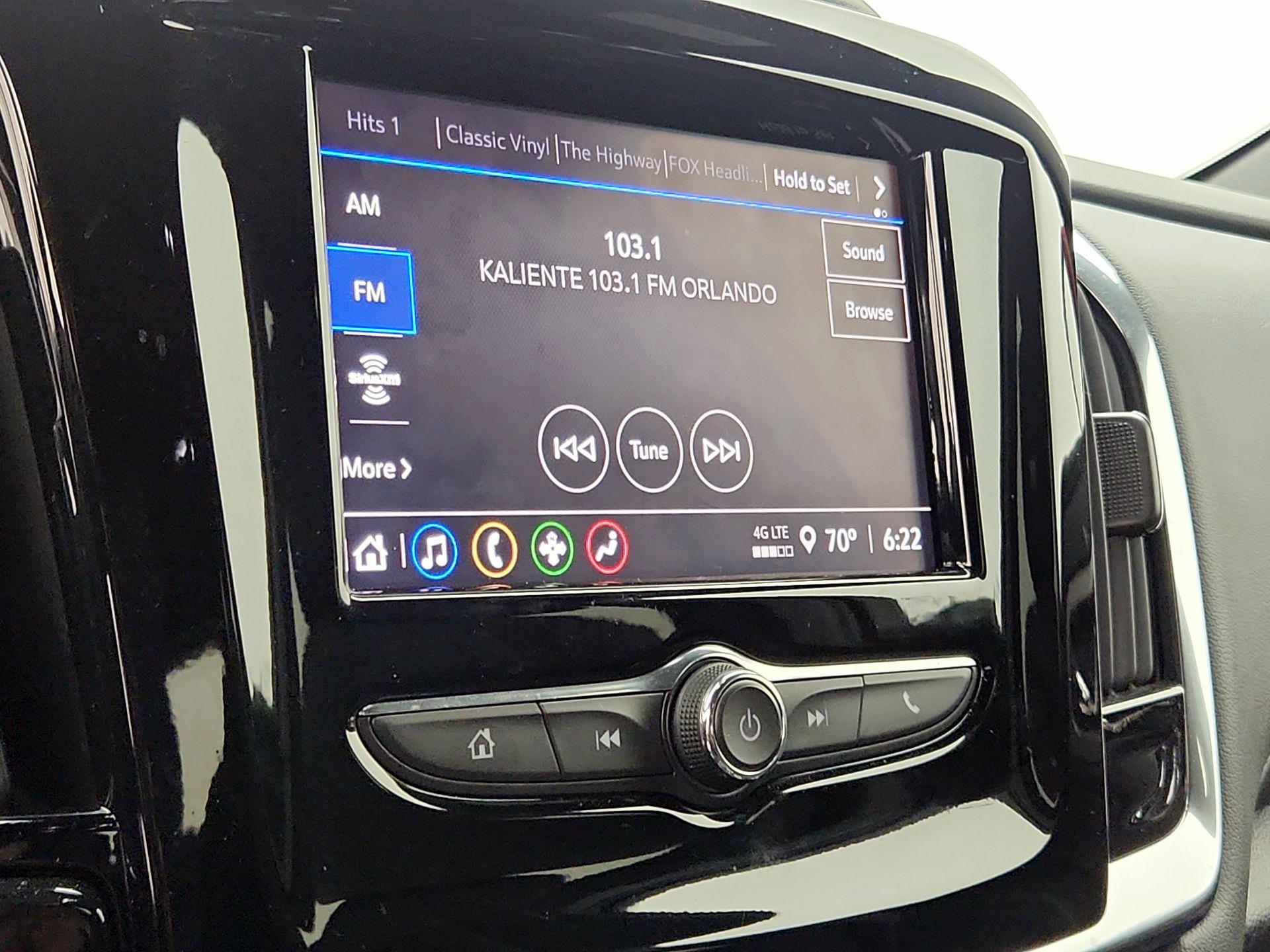 Thumbnail: 2023 Chevrolet Traverse - 15