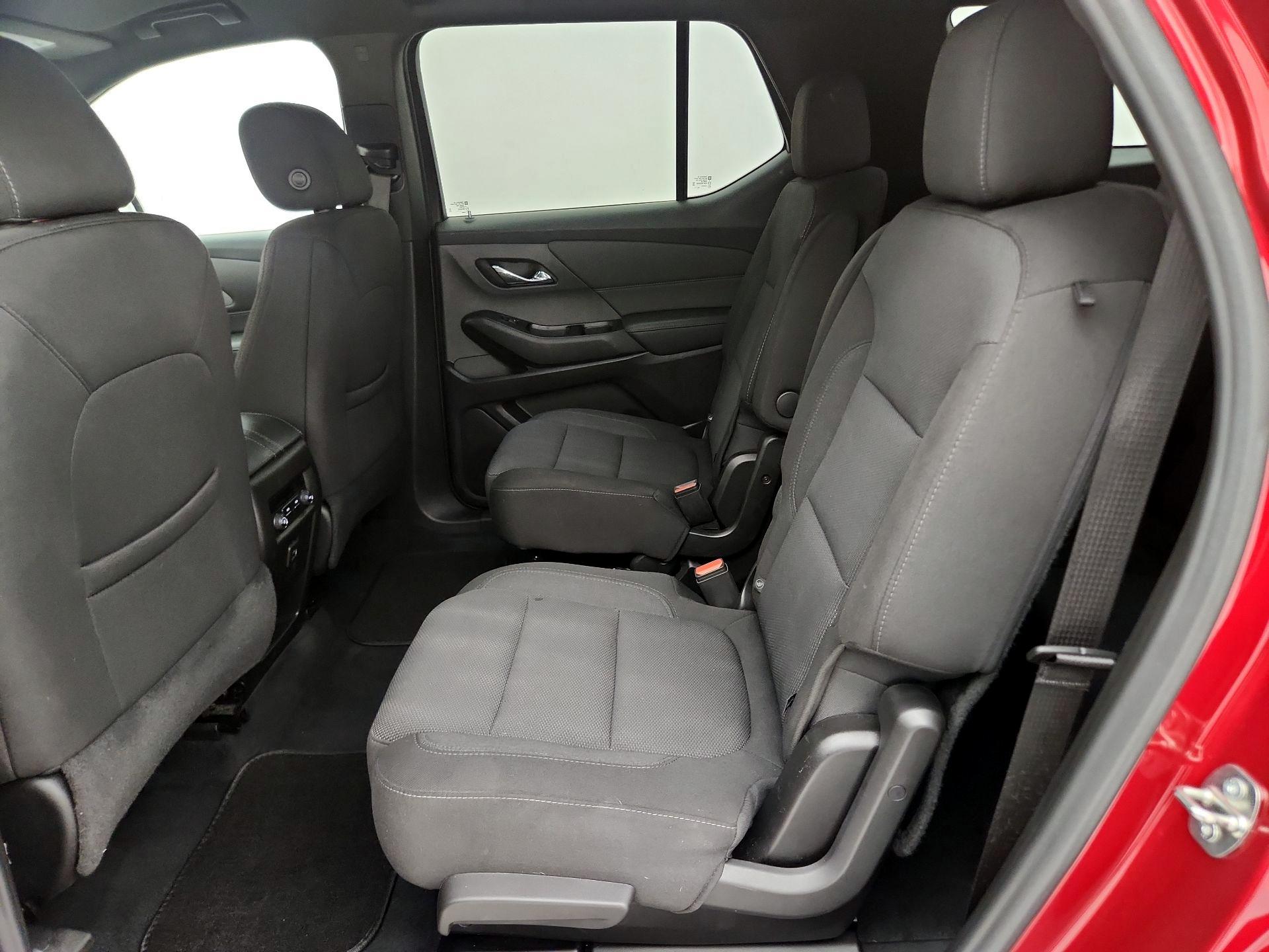 Thumbnail: 2023 Chevrolet Traverse - 19