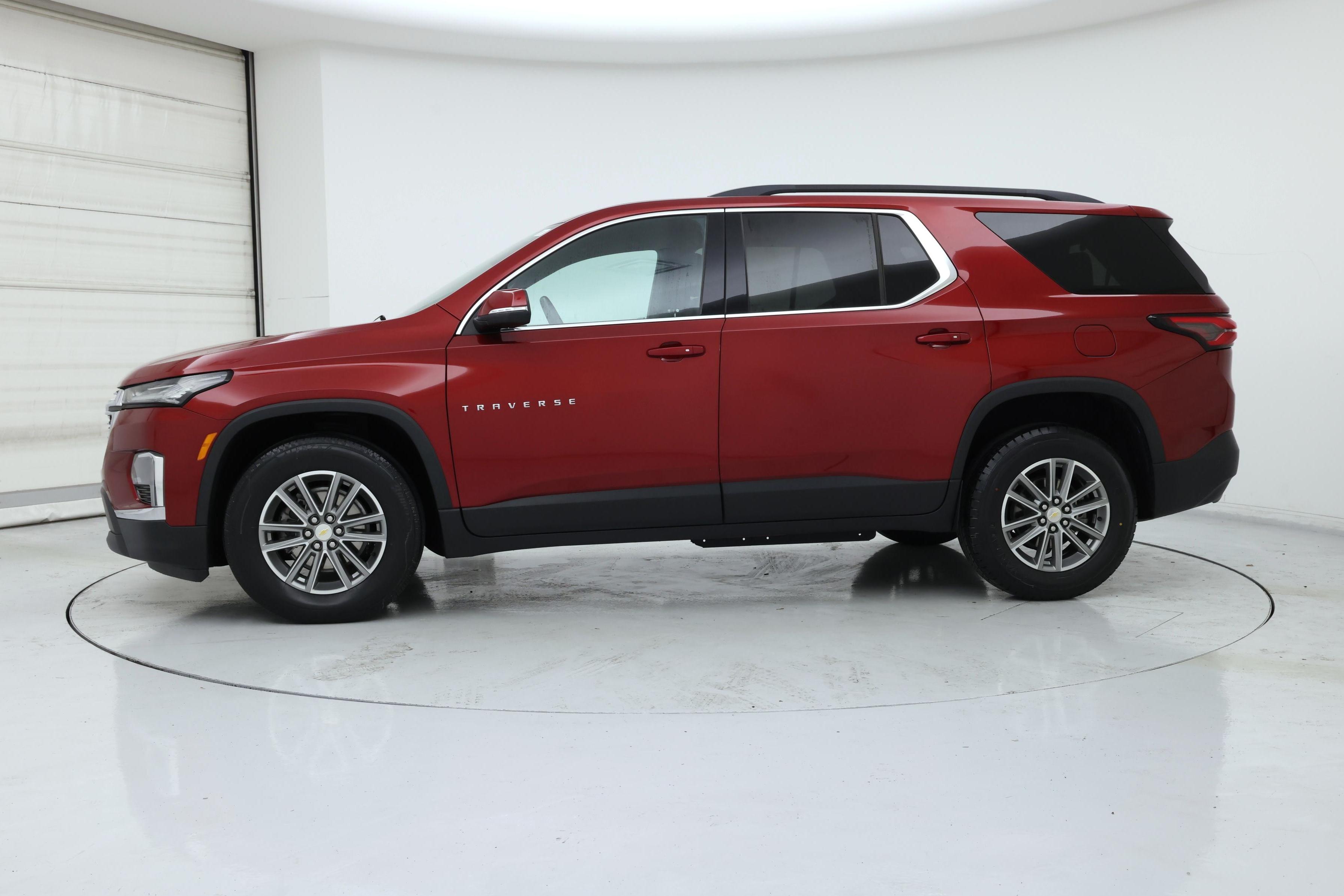 Thumbnail: 2023 Chevrolet Traverse - 3