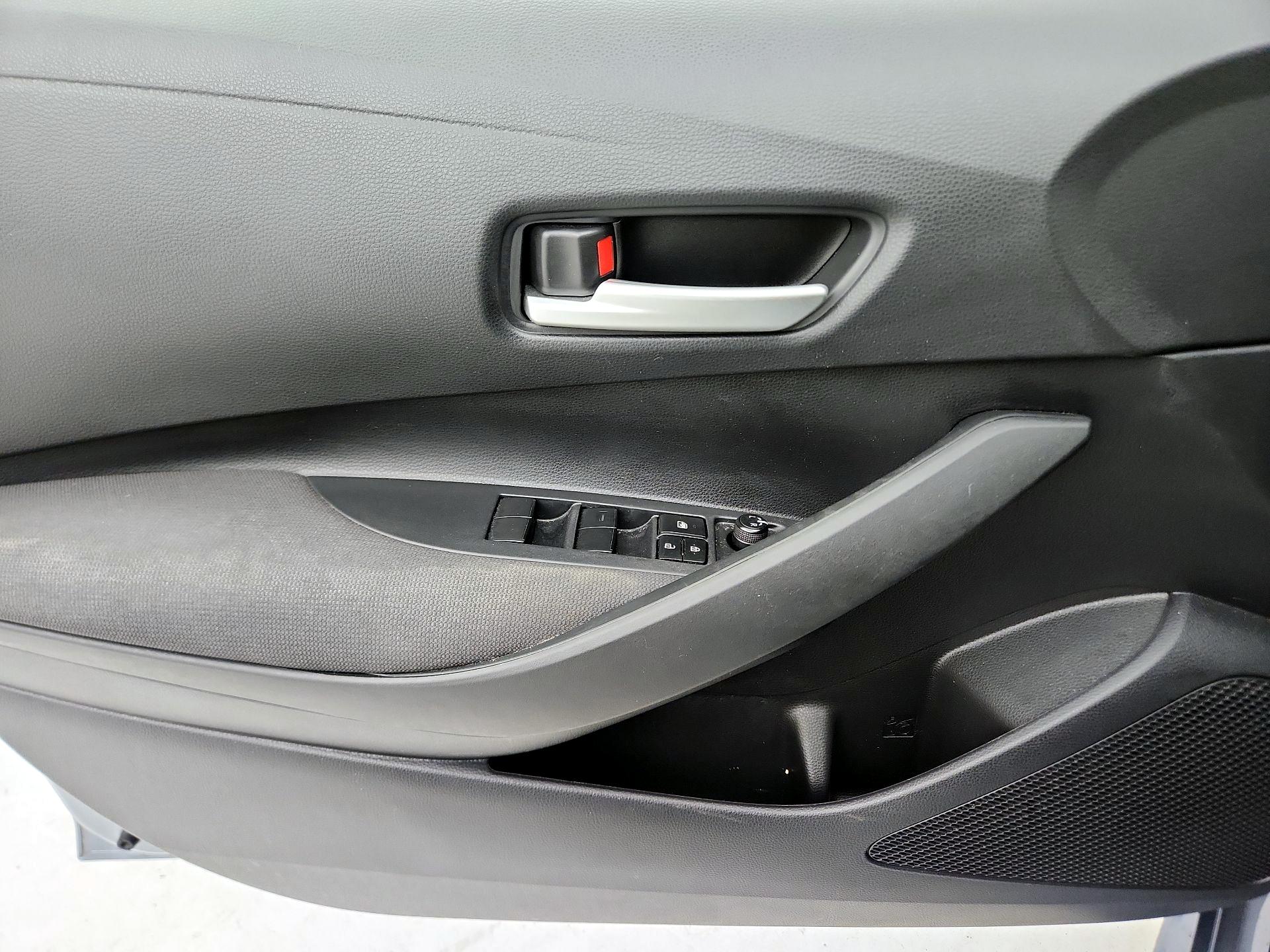 Thumbnail: 2021 Toyota Corolla - 12