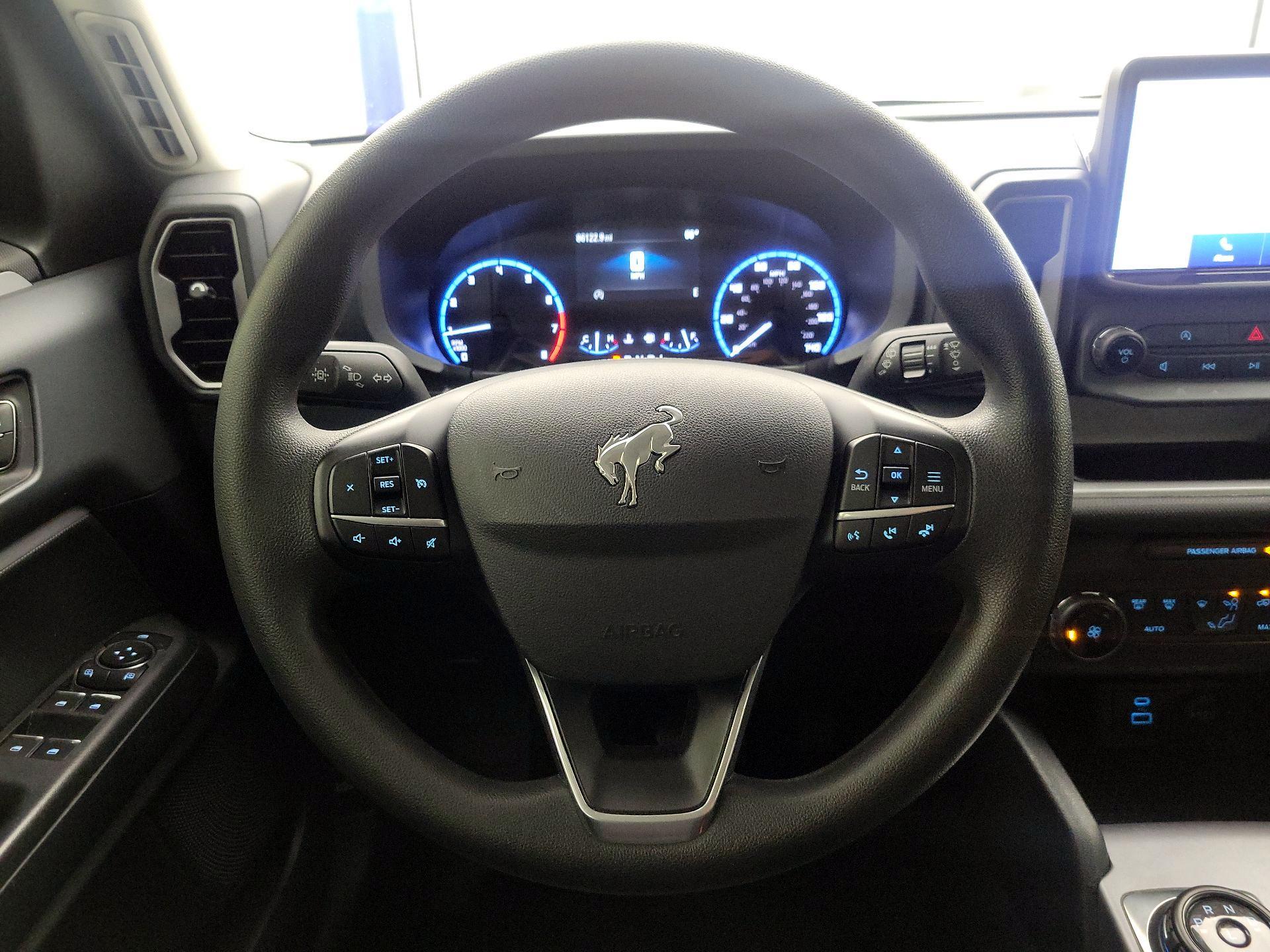 Thumbnail: 2022 Ford Bronco Sport - 10