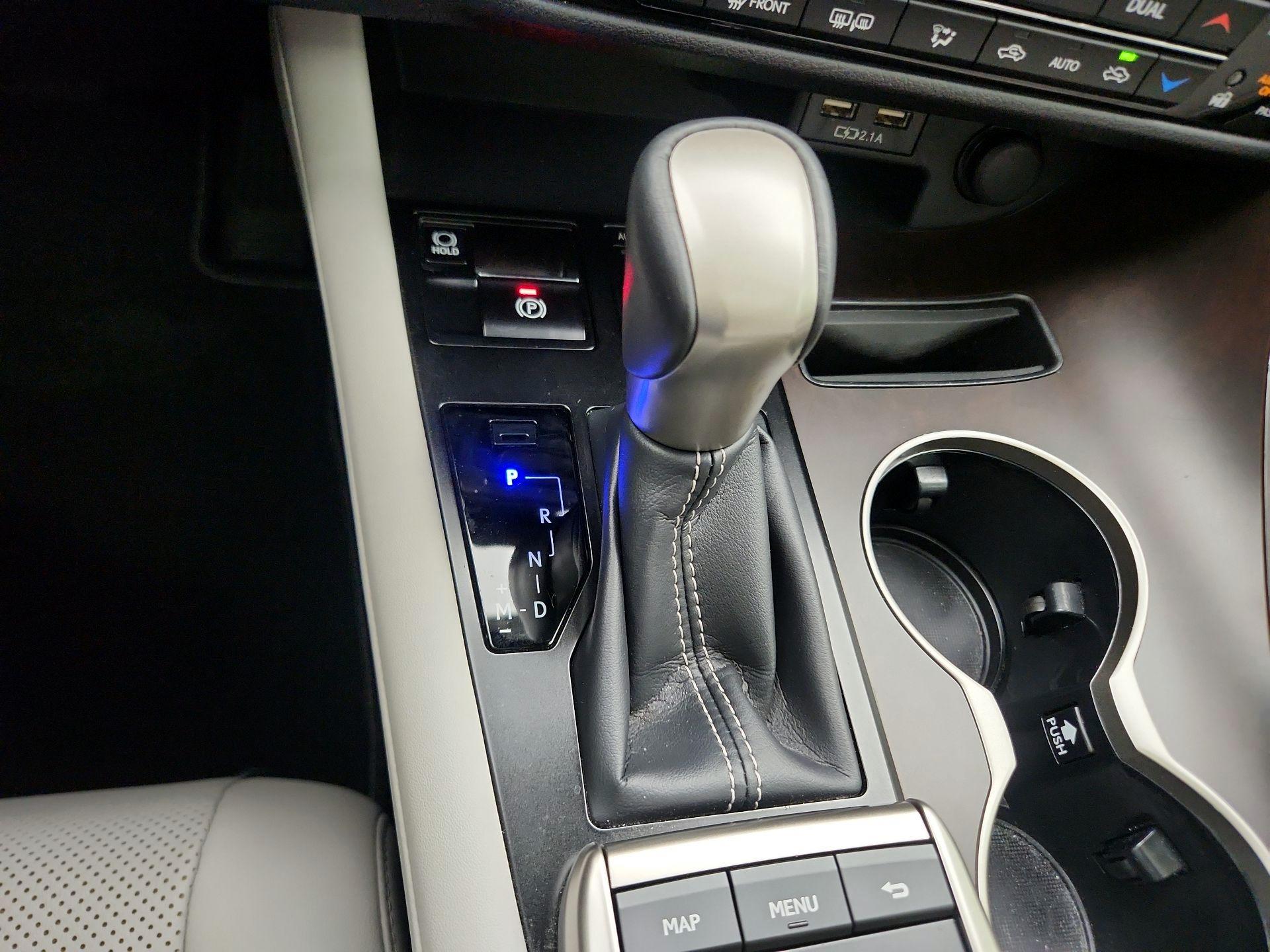 Thumbnail: 2022 Lexus RX - 18