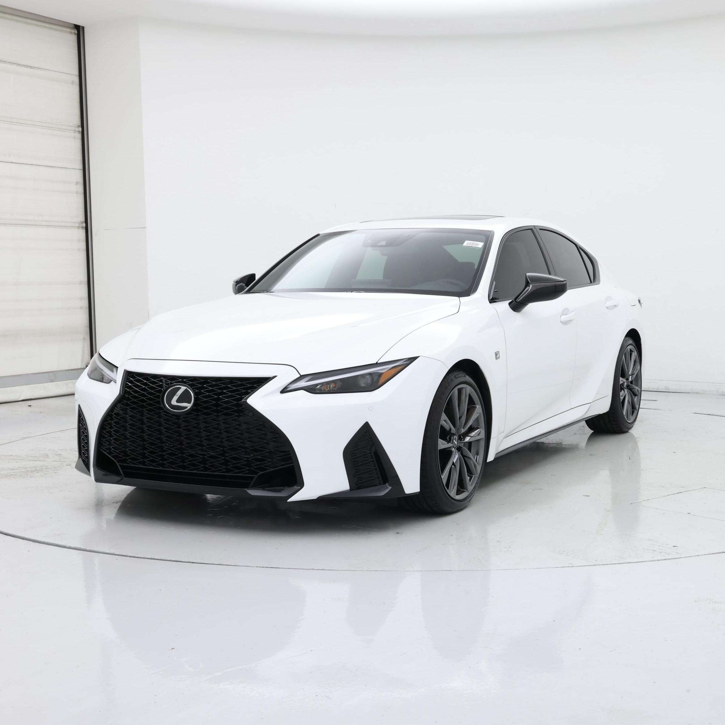 Thumbnail: 2025 Lexus IS - 4